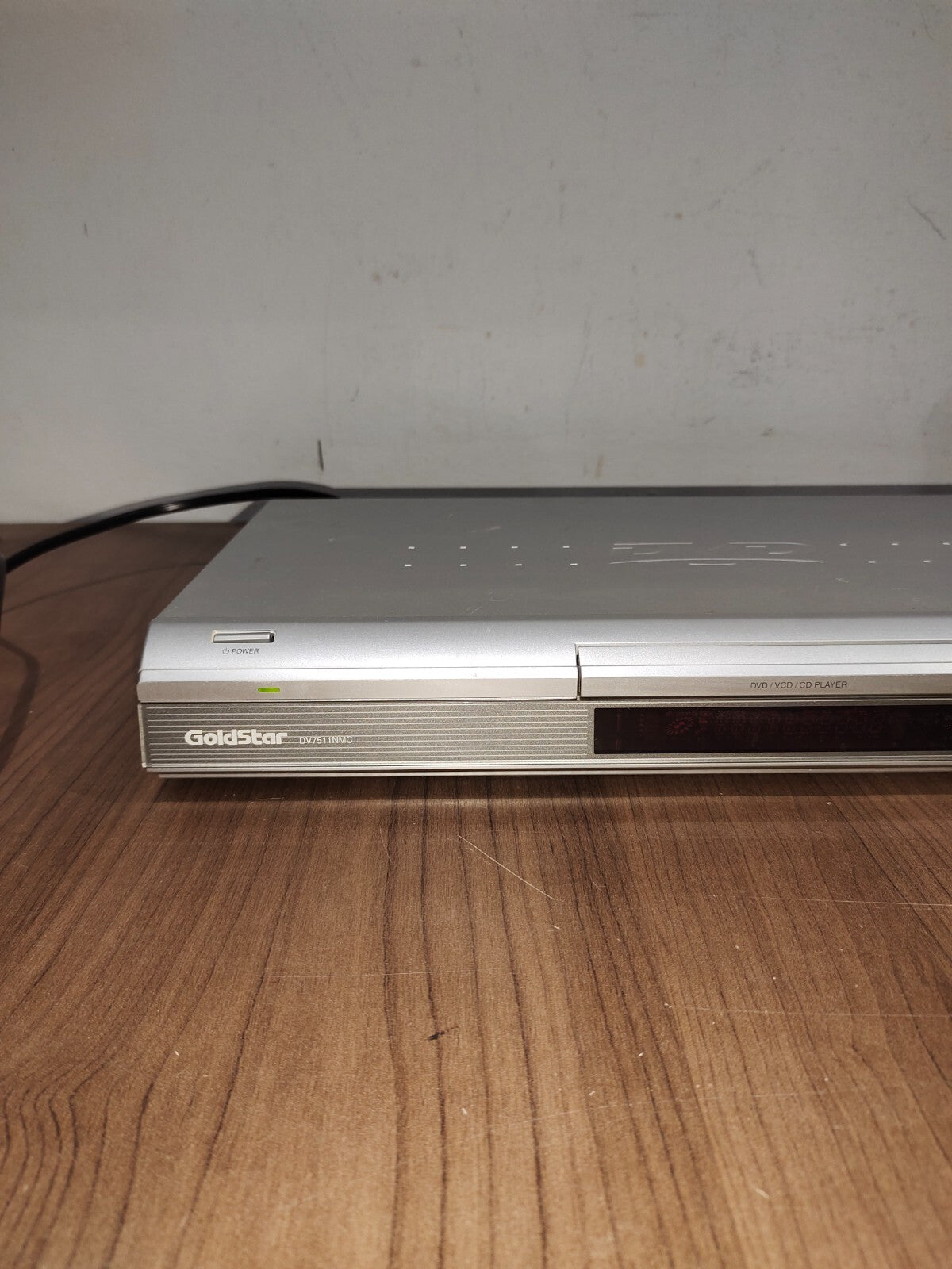 Goldstar DV7511NMC - DVD Player