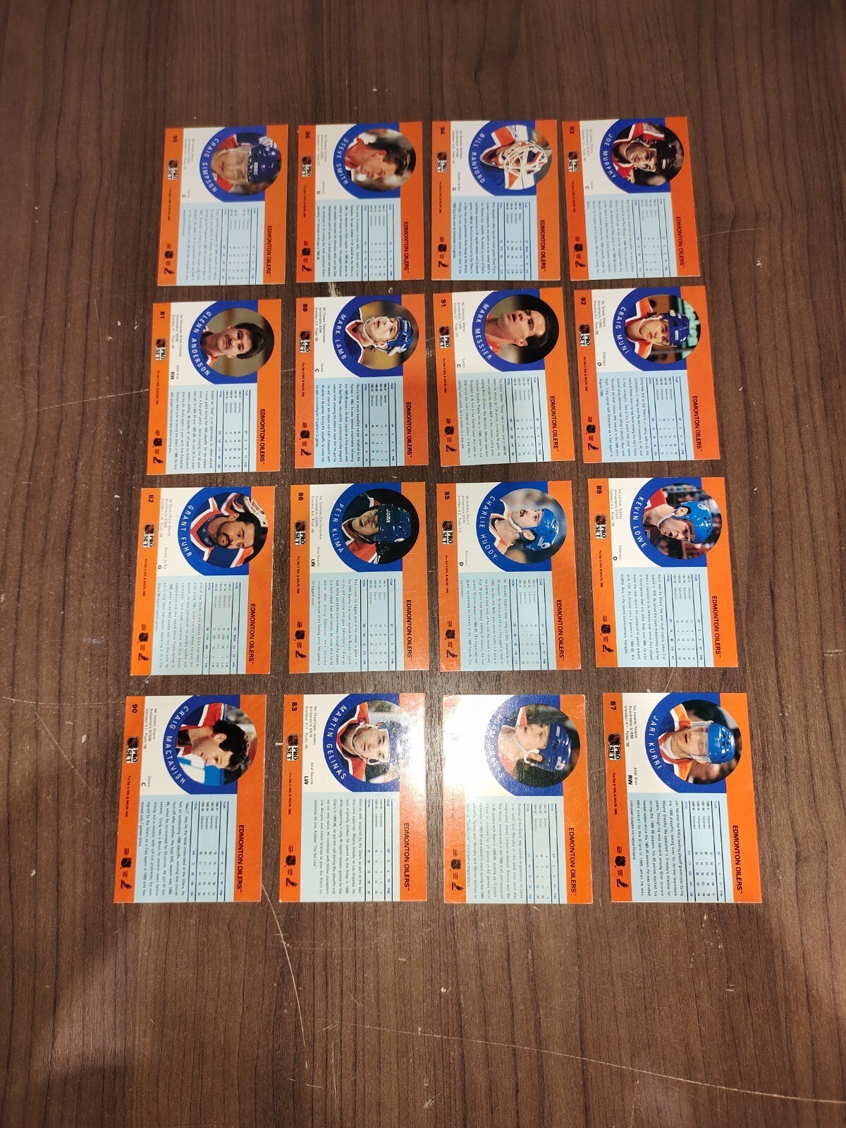 Rare Collectible NHL - Edmonton Oilers Cards PRO-SET - Set of 16 Cards