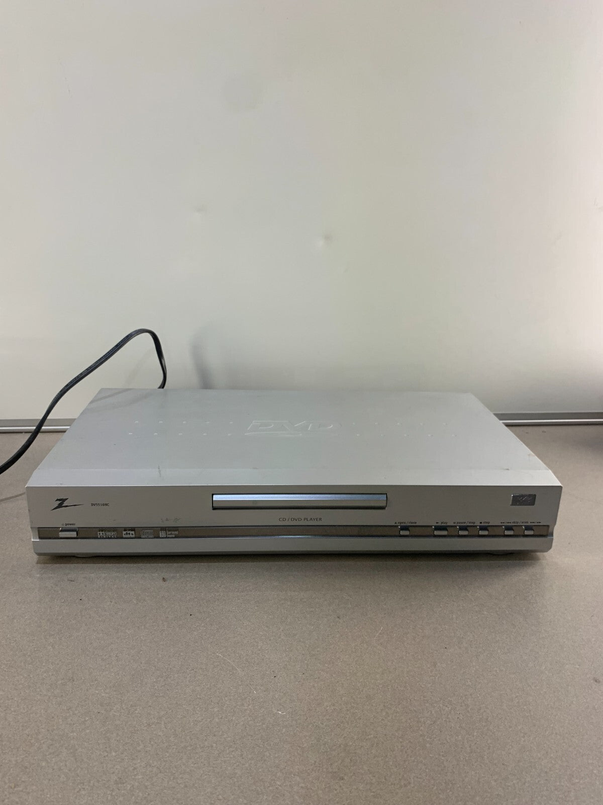 Zenith DV5510NC DVD Player – Classic Model