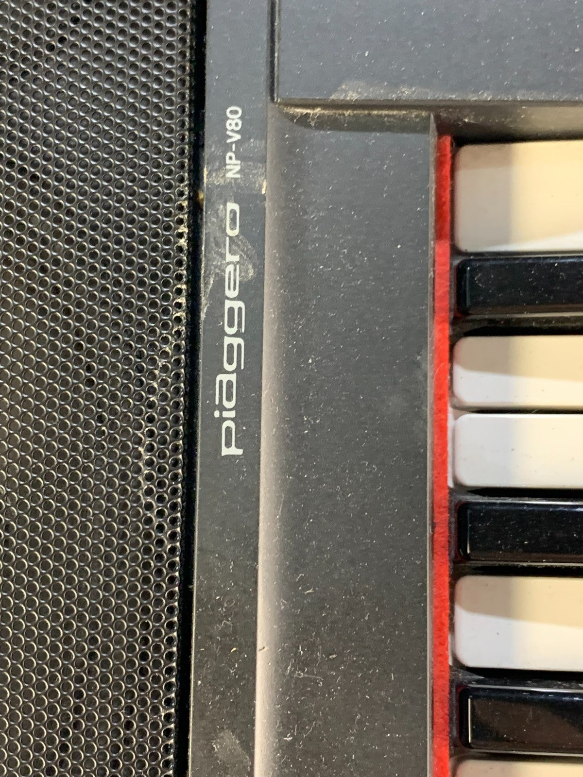 Yamaha NP-V80 76 Key Piaggero Digital Piano