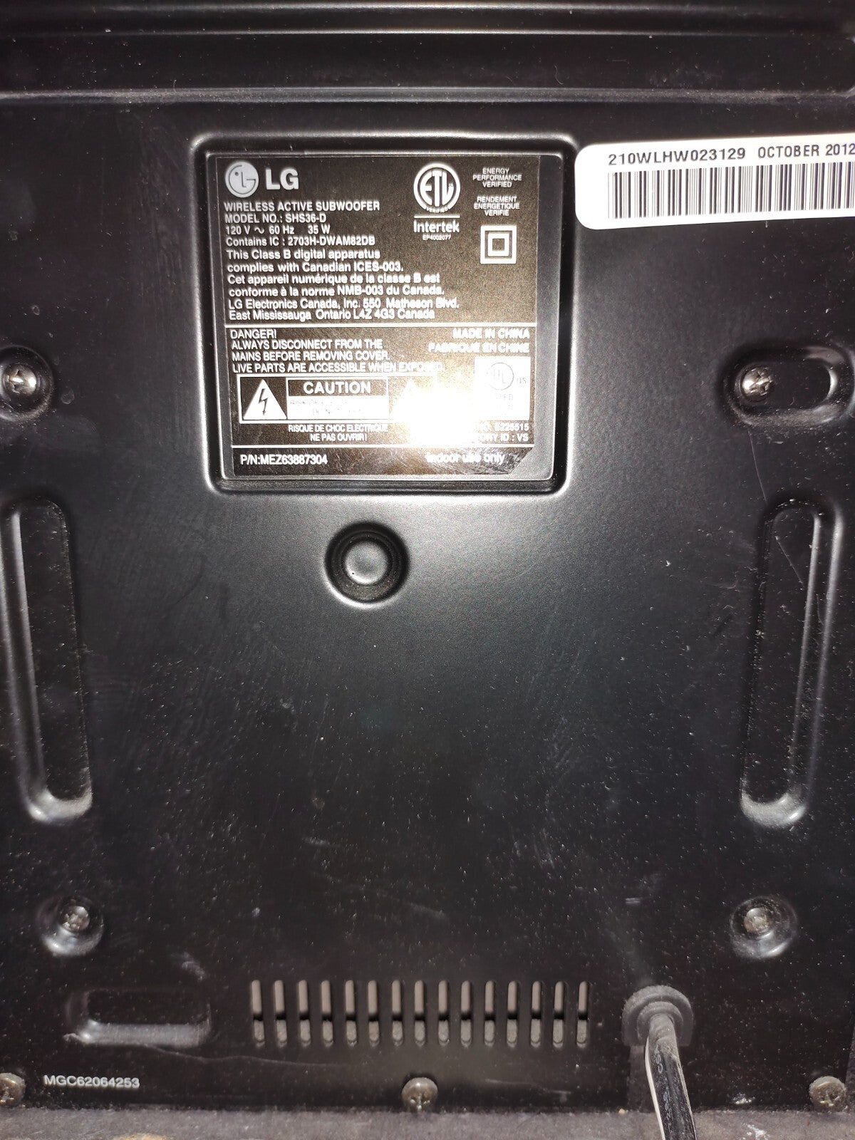 LG SHS36-D Wireless Bluetooth Active Subwoofer for LG Sound bar SP7R