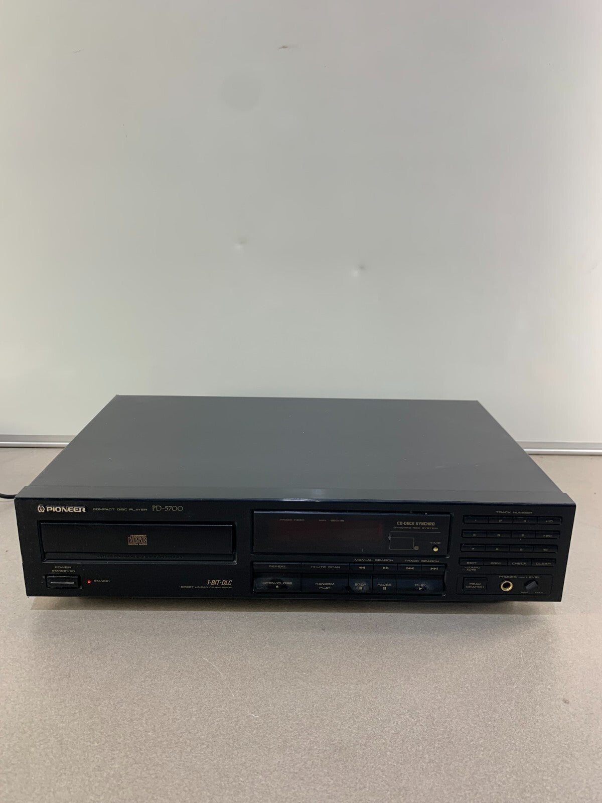 Pioneer PD-7500 COMPACT DISC PLAYER