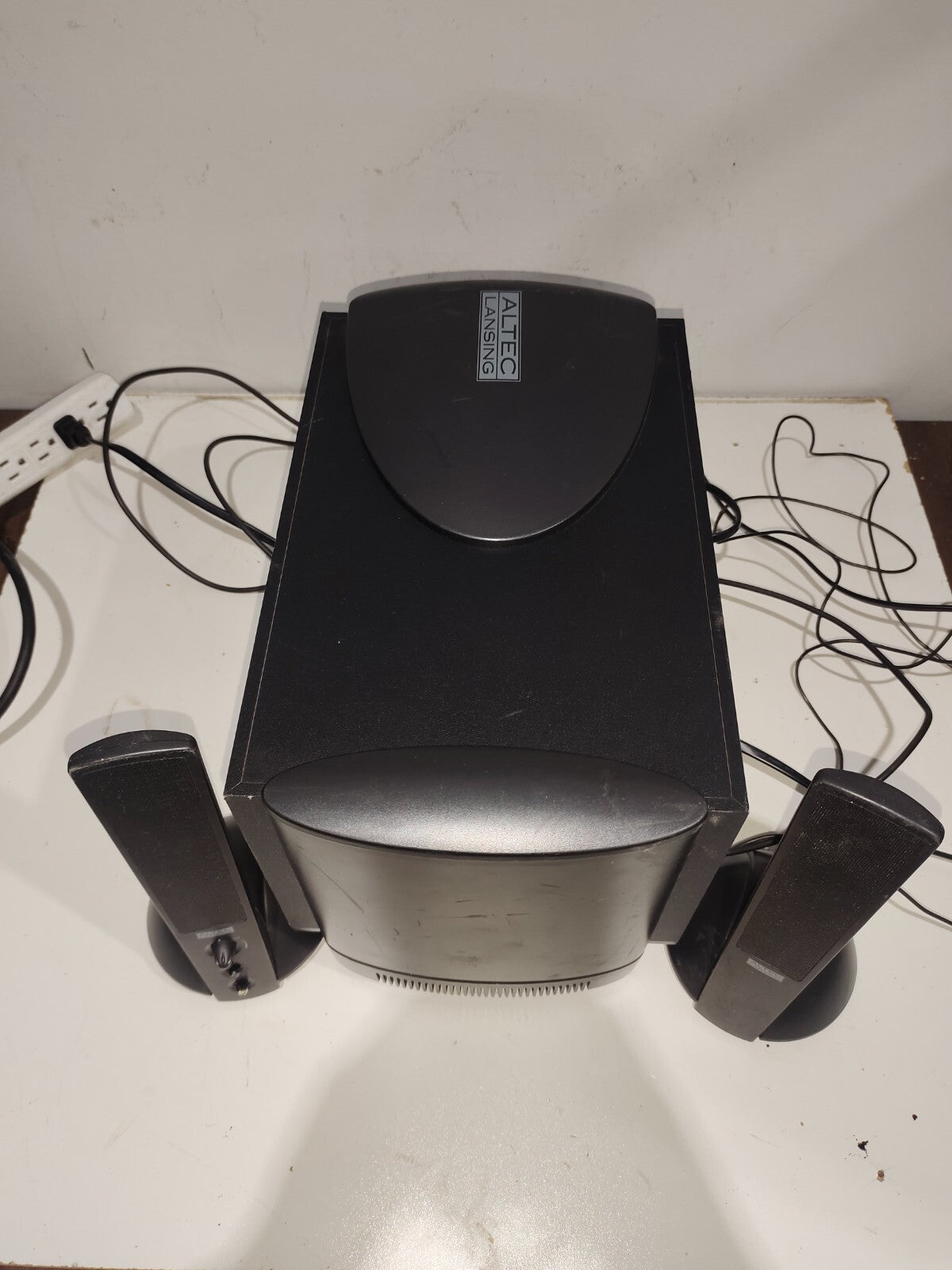 Altec Lansing Subwoofer Computer Speaker ATP3 - With Speakers