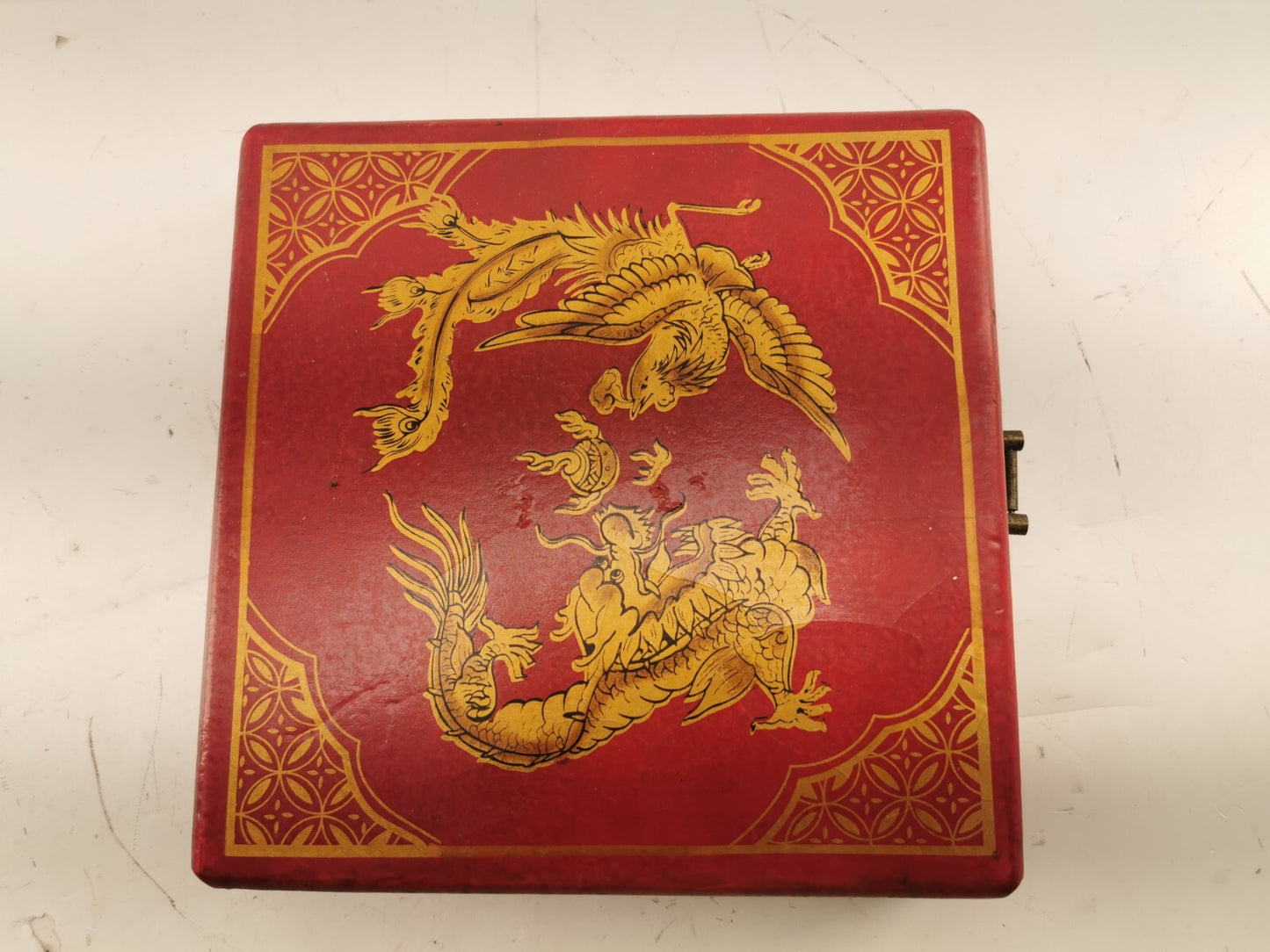 Antique Wooden Chess Board With Resin Chess Pieces & Storage Slot