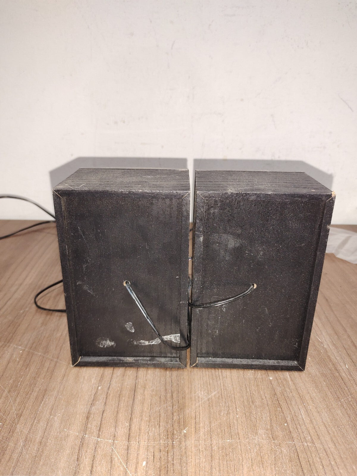 Axess MSBT3907 Mini Entertainment System Speakers