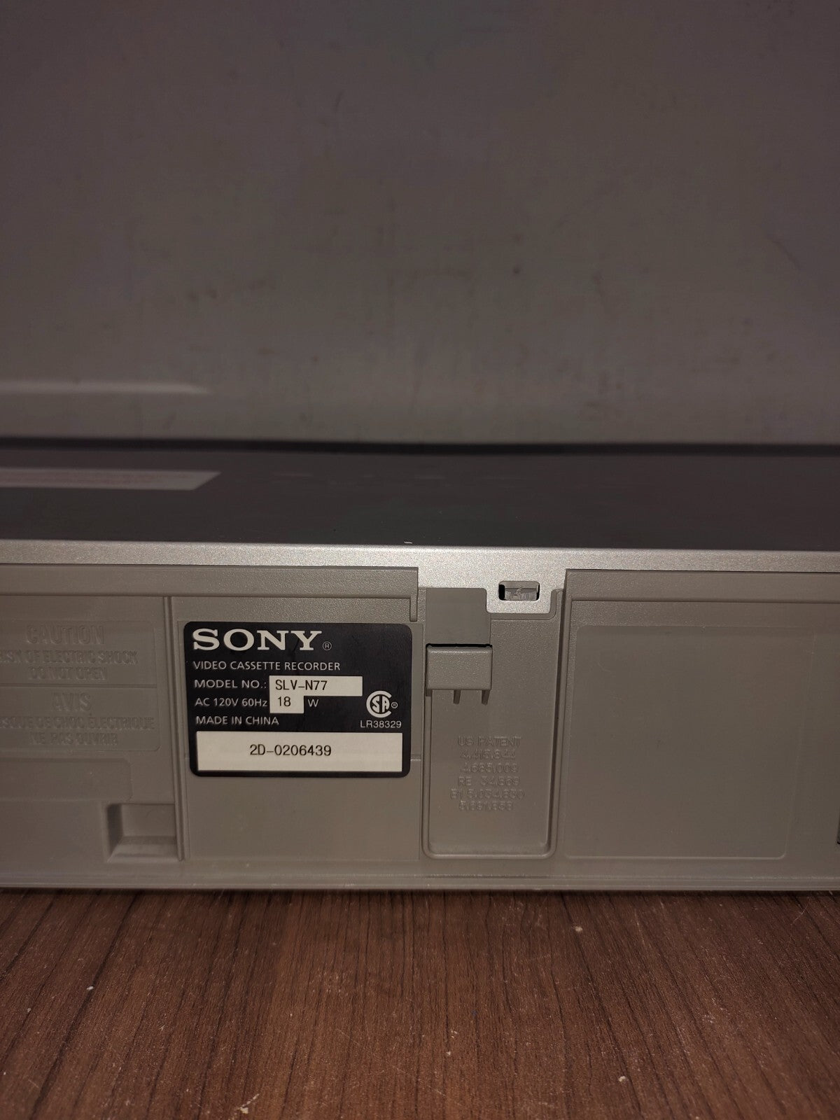 Sony SLV-N77 Video Cassette Recorder VHS Player Tested Works - No Remote