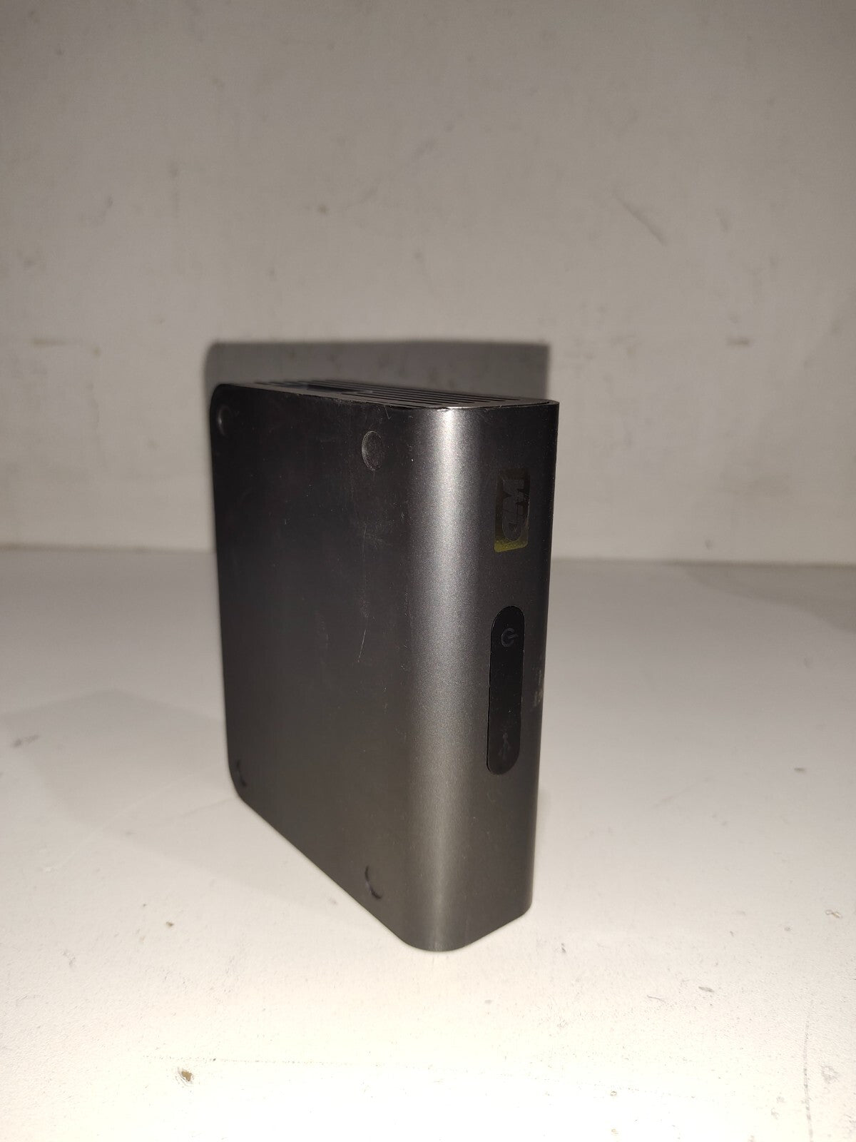 Western Digital WD TV Live Hub 1TB Digital HD Media Streamer - 2
