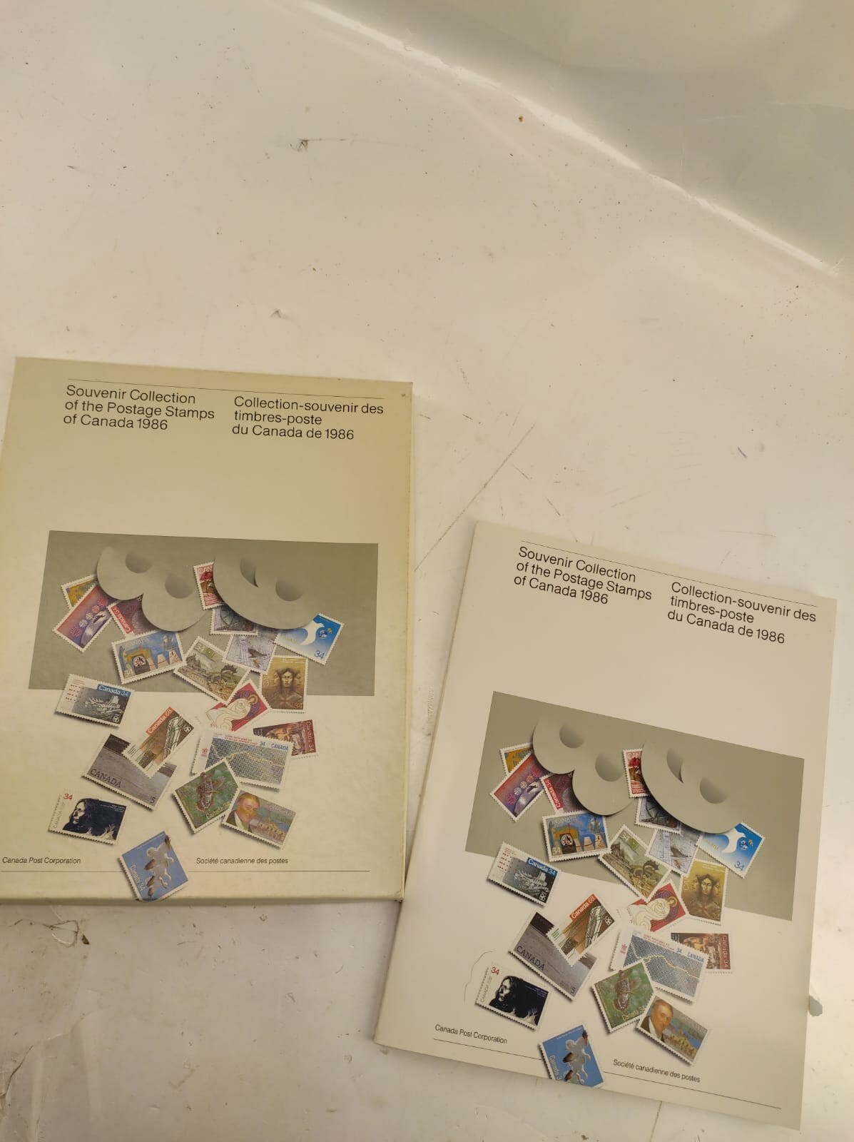 1986 Canada Souvenir Stamp Collection Album of Postage Stamps