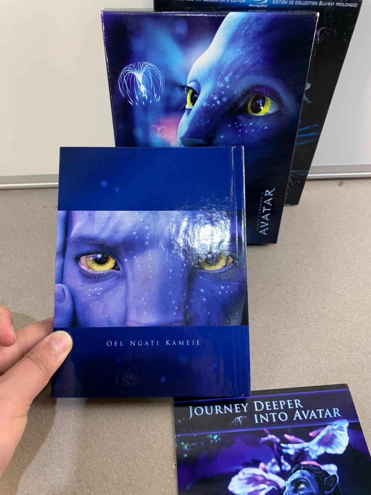 Avatar (Blu-ray Disc, 2010, 3-Disc Set, Canadian Extended Collectors Edition)