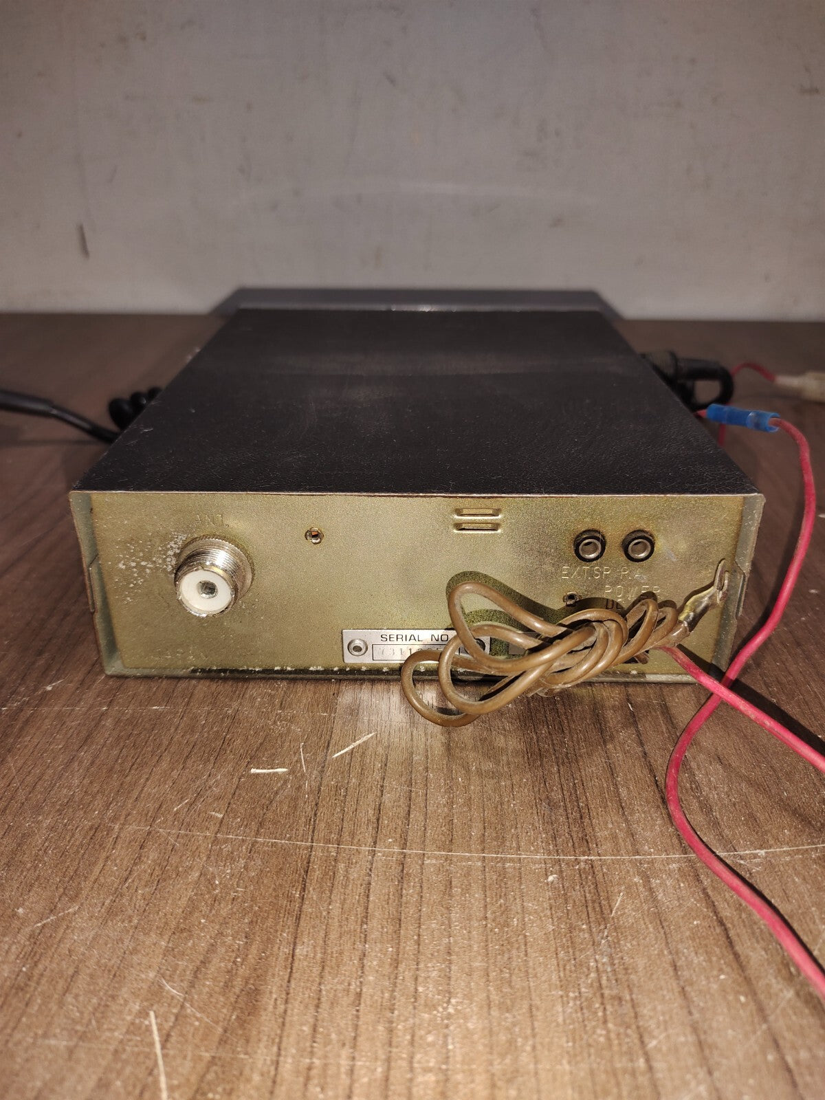 VINTAGE REALISTIC CB TRANSCEIVER RADIO TRC-424