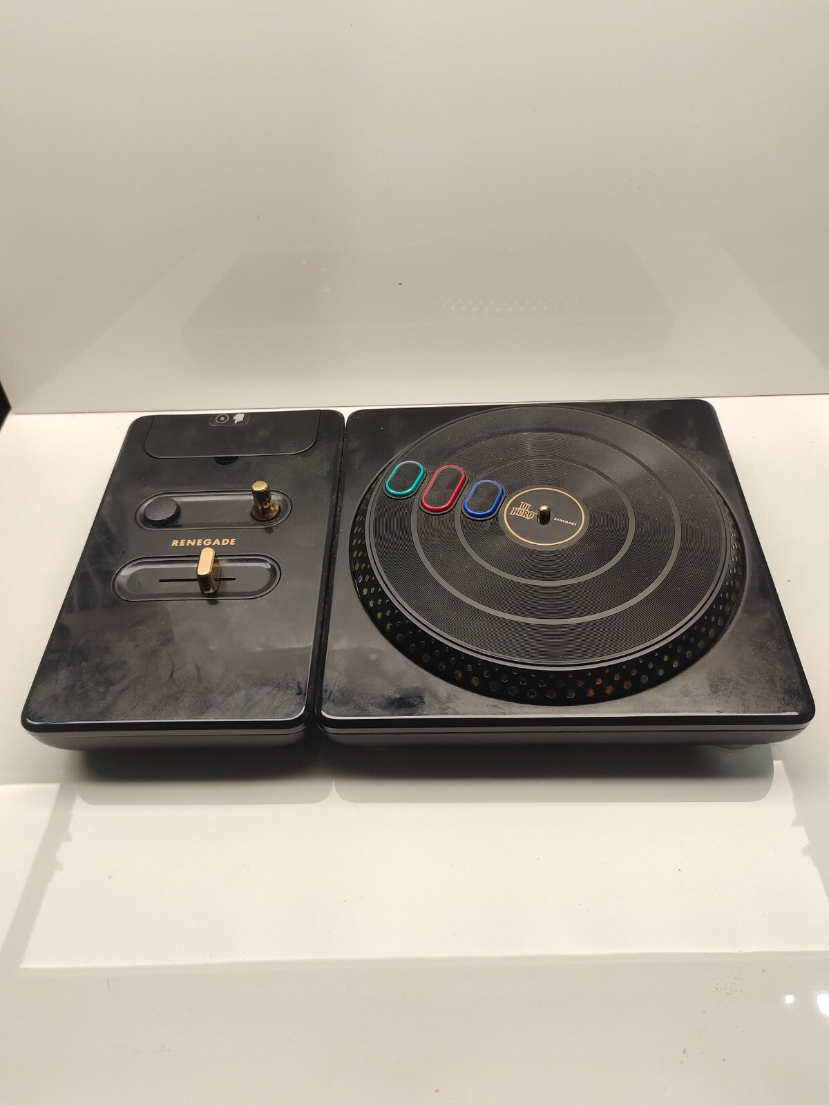 DJ HERO RENEGADE JAY-Z/EMINEM TURNTABLE CONTROLLER FOR PS2/PS3