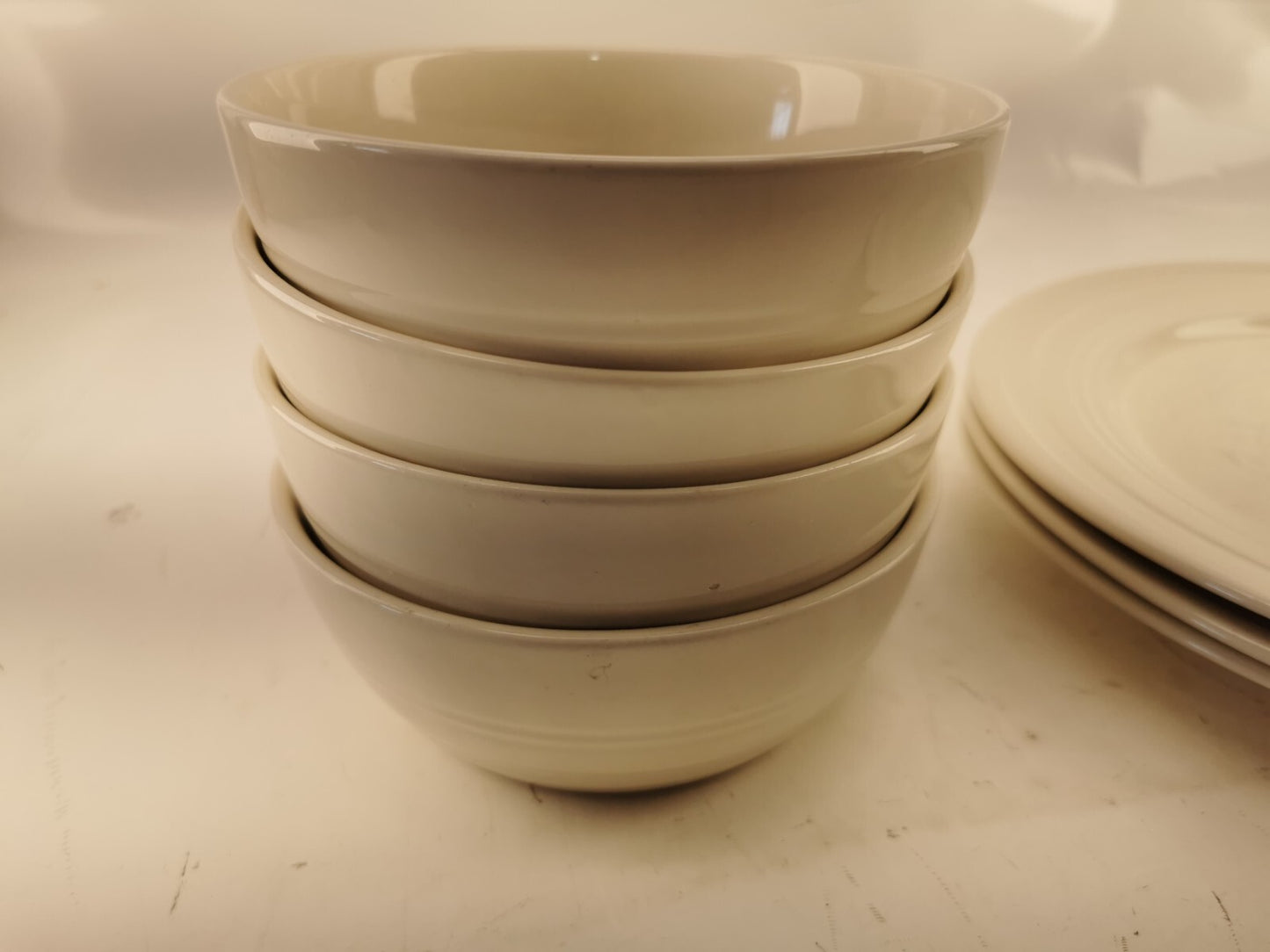 Arthur wood plate and bowl set