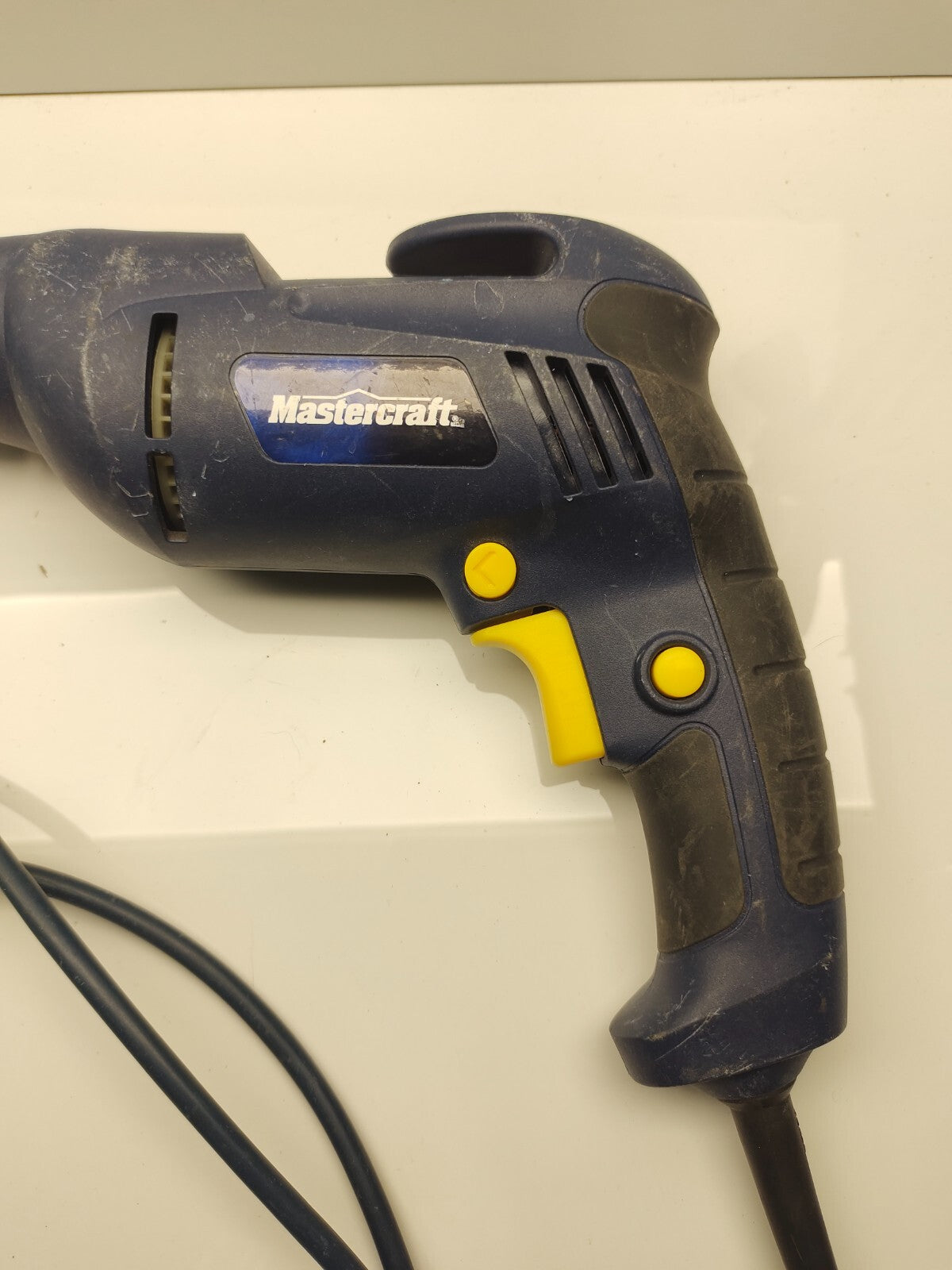 Mastercraft Drill 3/8 Inch 2700 RPM Variable Speed Trigger Corded Drill 110V