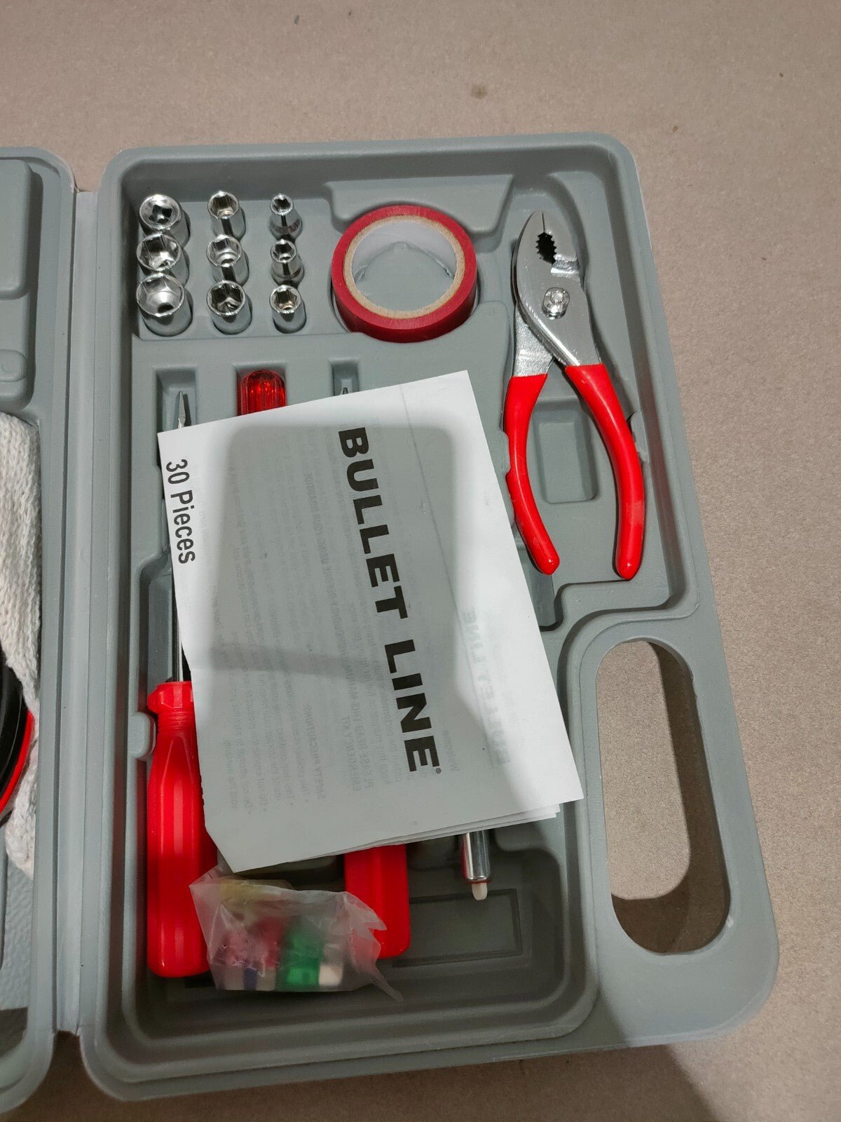 30 Piece Emergency Roadside Automobile Assistance kit