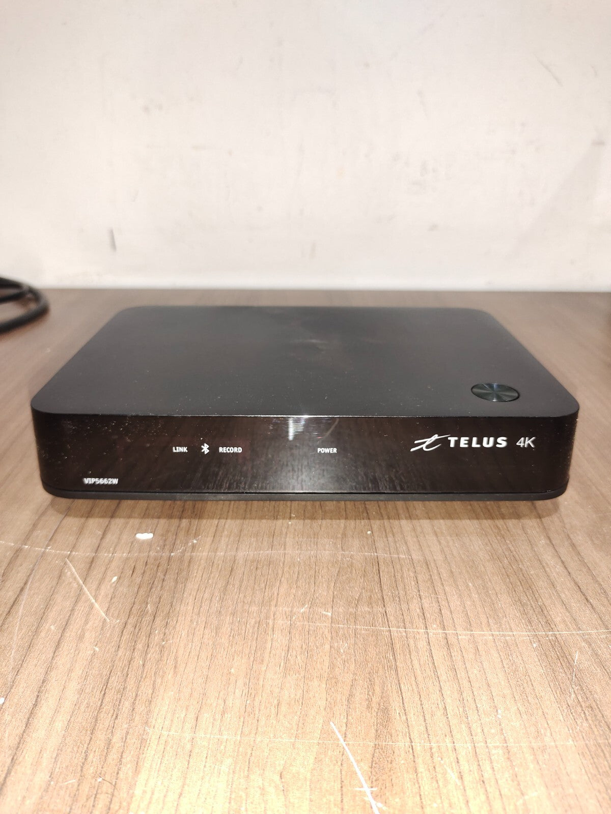 ARRIS VIP5662W Optik TV 4K PVR with 1TB DVR module Telus