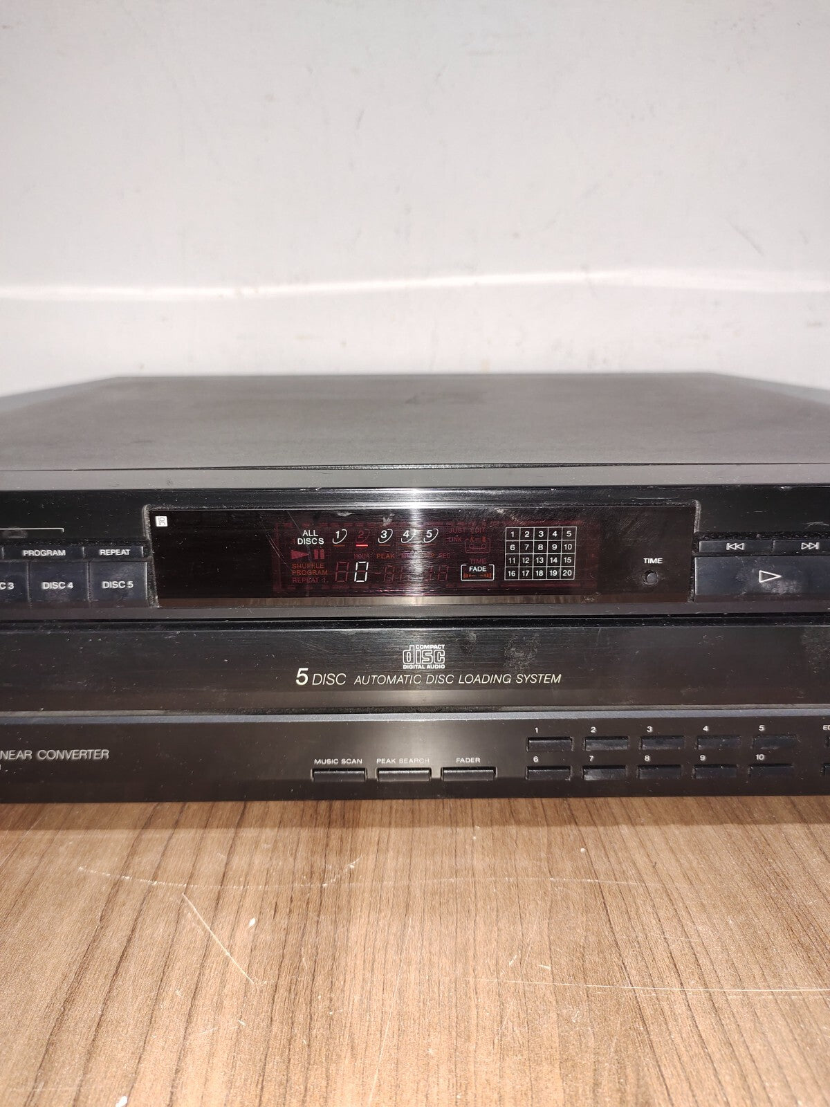 Sony CDP-C425 5 Disc CD Player Changer