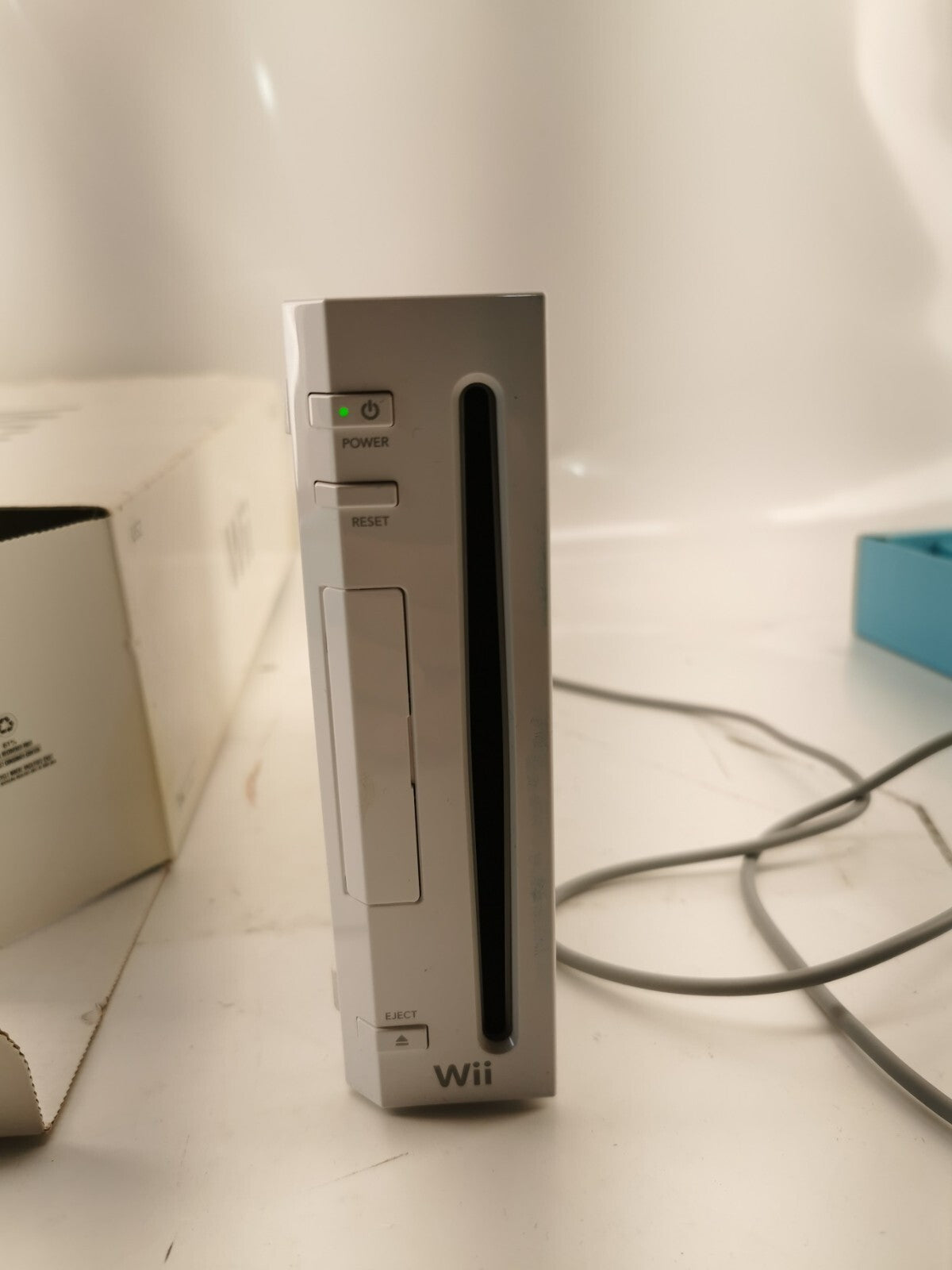 Nintendo Wii Game Console + More Attachments
