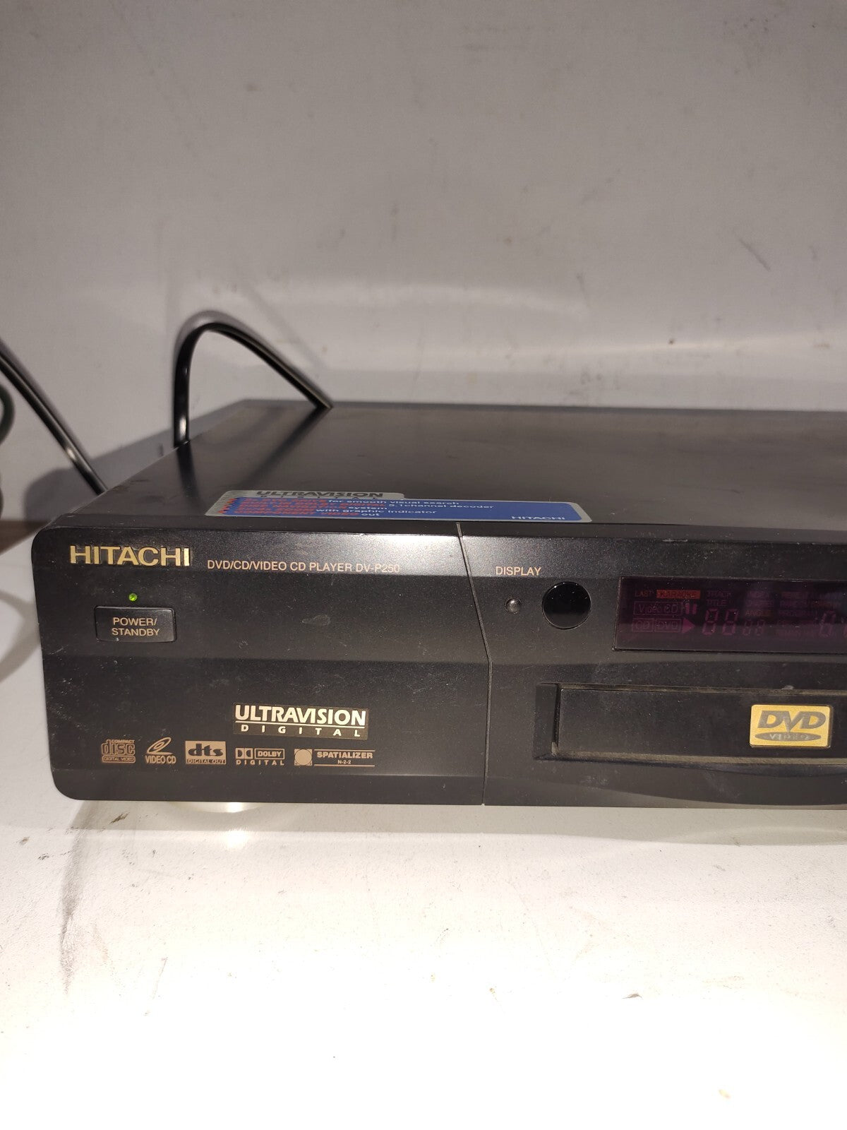 Hitachi DV-P250 - DVD/CD/ Video CD Player