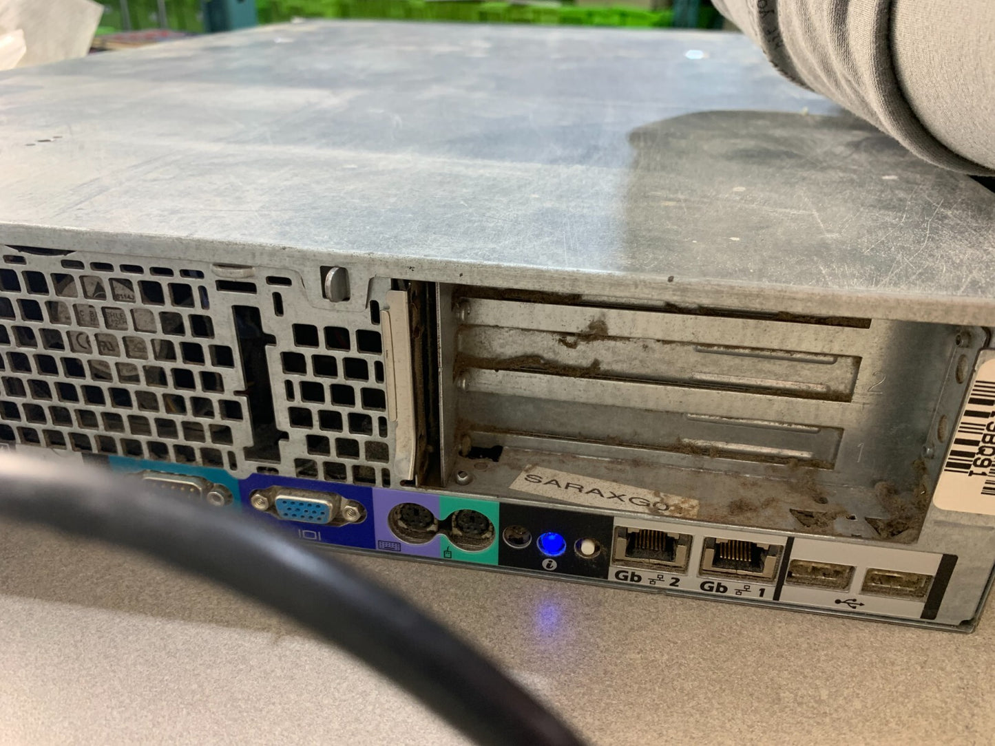 Dell PowerEdge 2850 Rack-Mount Server