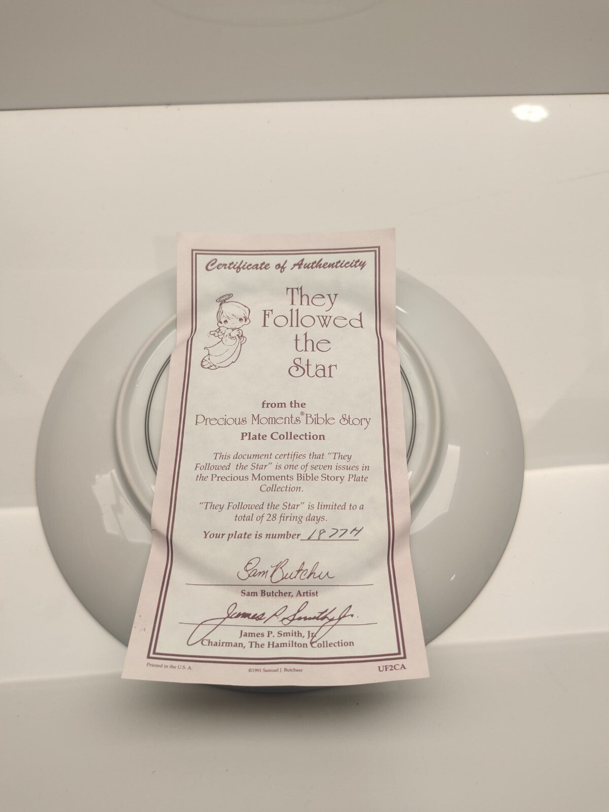 1991 They Followed the Star Precious Moments Bible Story Collector Plate  #1601G