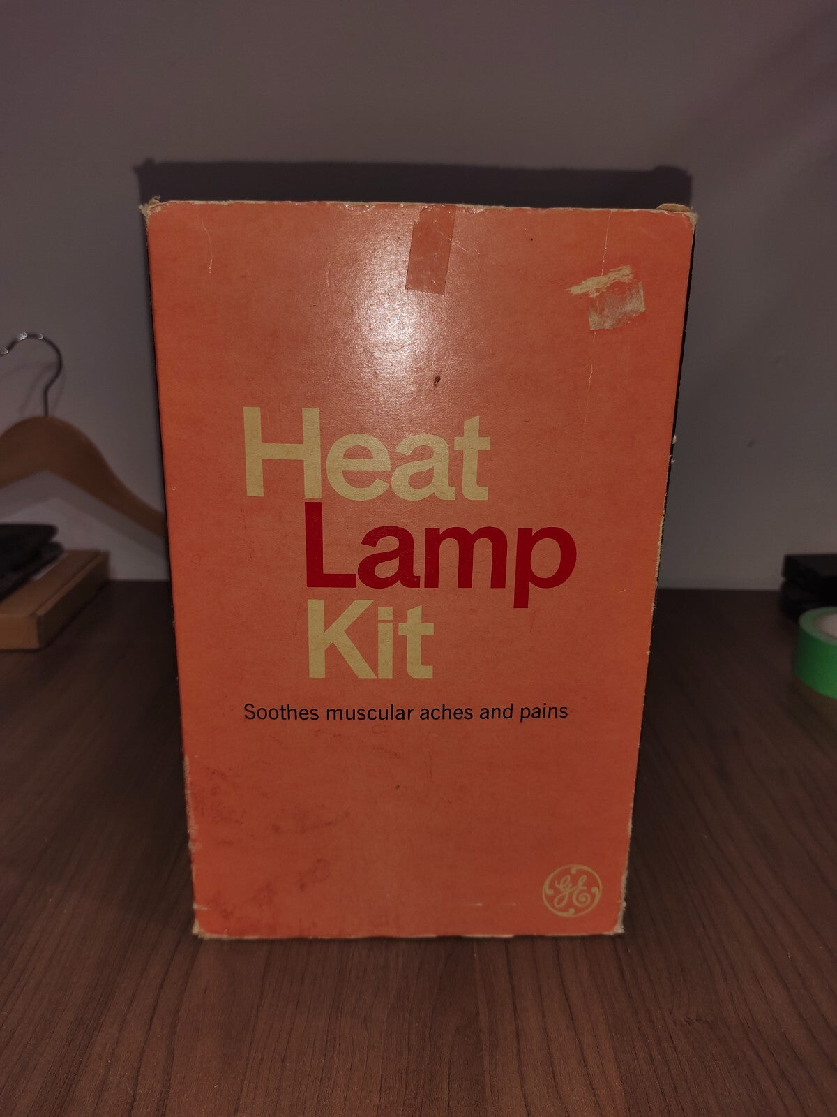 Vintage General Electric GE Sunlamp /Heat Lamp Kit W/ Clamp & Bulb In Box Works!