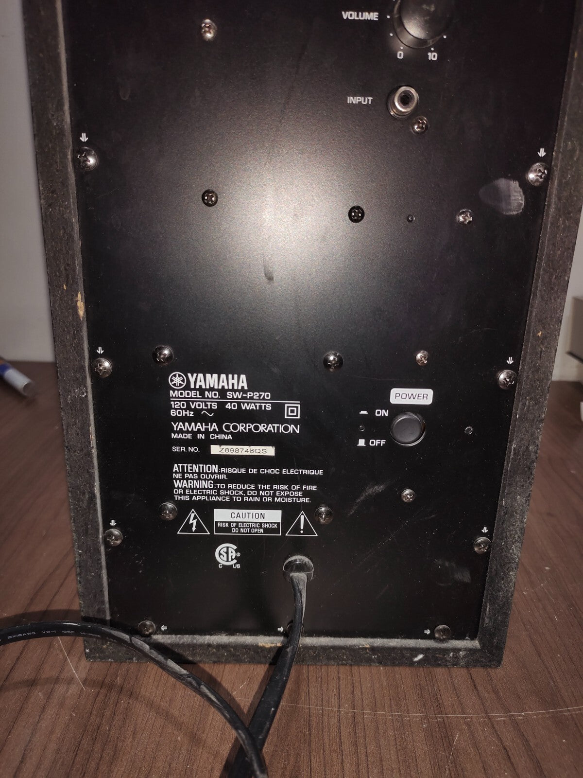 Yamaha SW-P270 Powered Subwoofer 40W Home Theater - Black