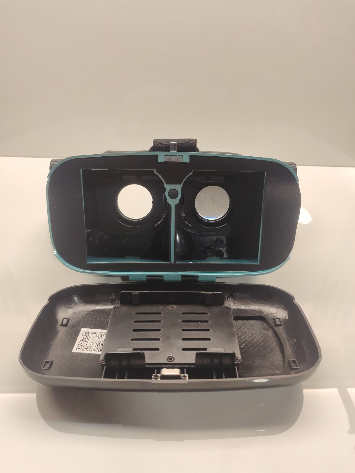 EMERGE UTOPIA 360 VIRTUAL REALITY 3D VR HEADSET