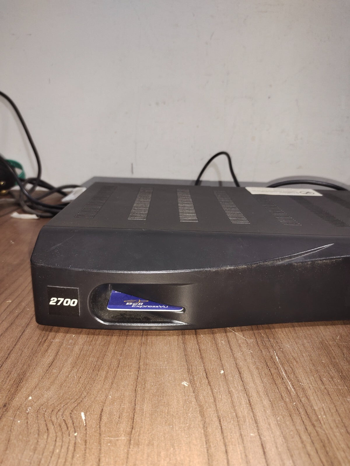 Bell TV Expressvu 2700 satellite receiver