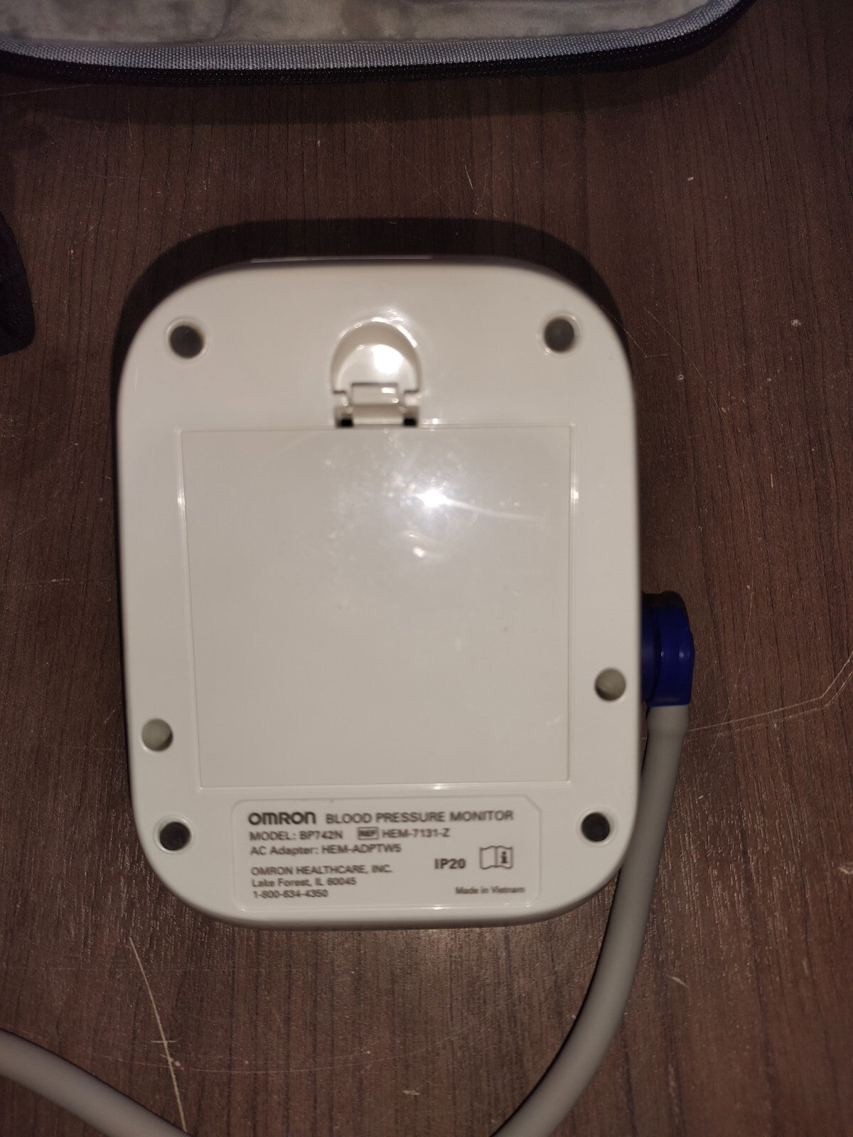 Omron BP742N 5 Series Blood Pressure Monitor w/Upper Arm Cuff