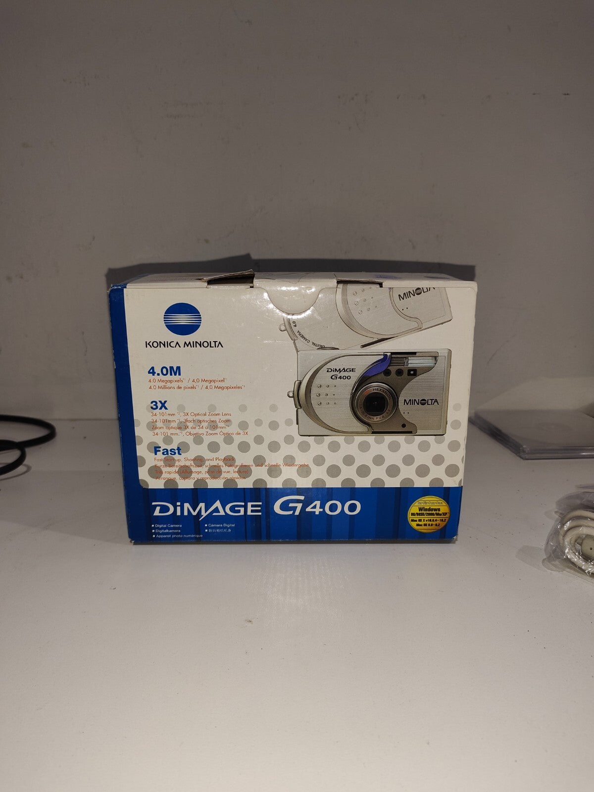 Minolta Dimage G400 Digital Camera 4.0MP Silver