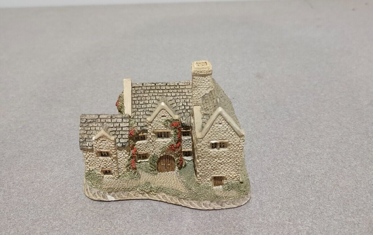 1985 David Winter, Miniature Model of Blackfriars Grange, England