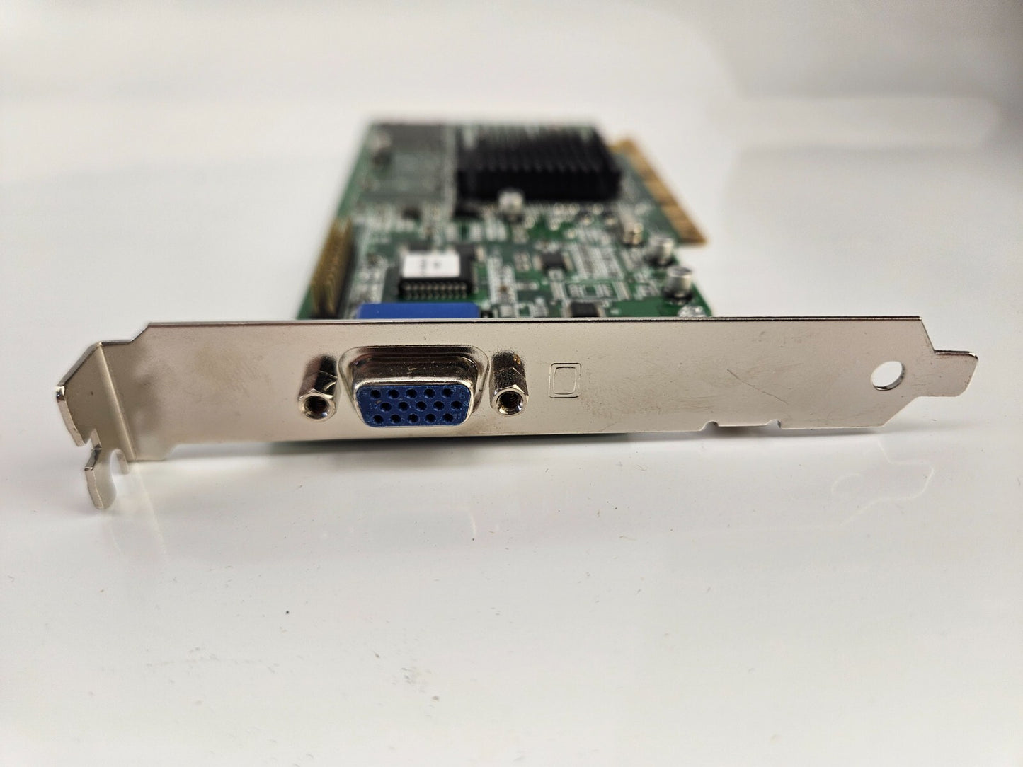 ATI Optimus Rage 128 Xpert 2000 Pro AGP Video Card