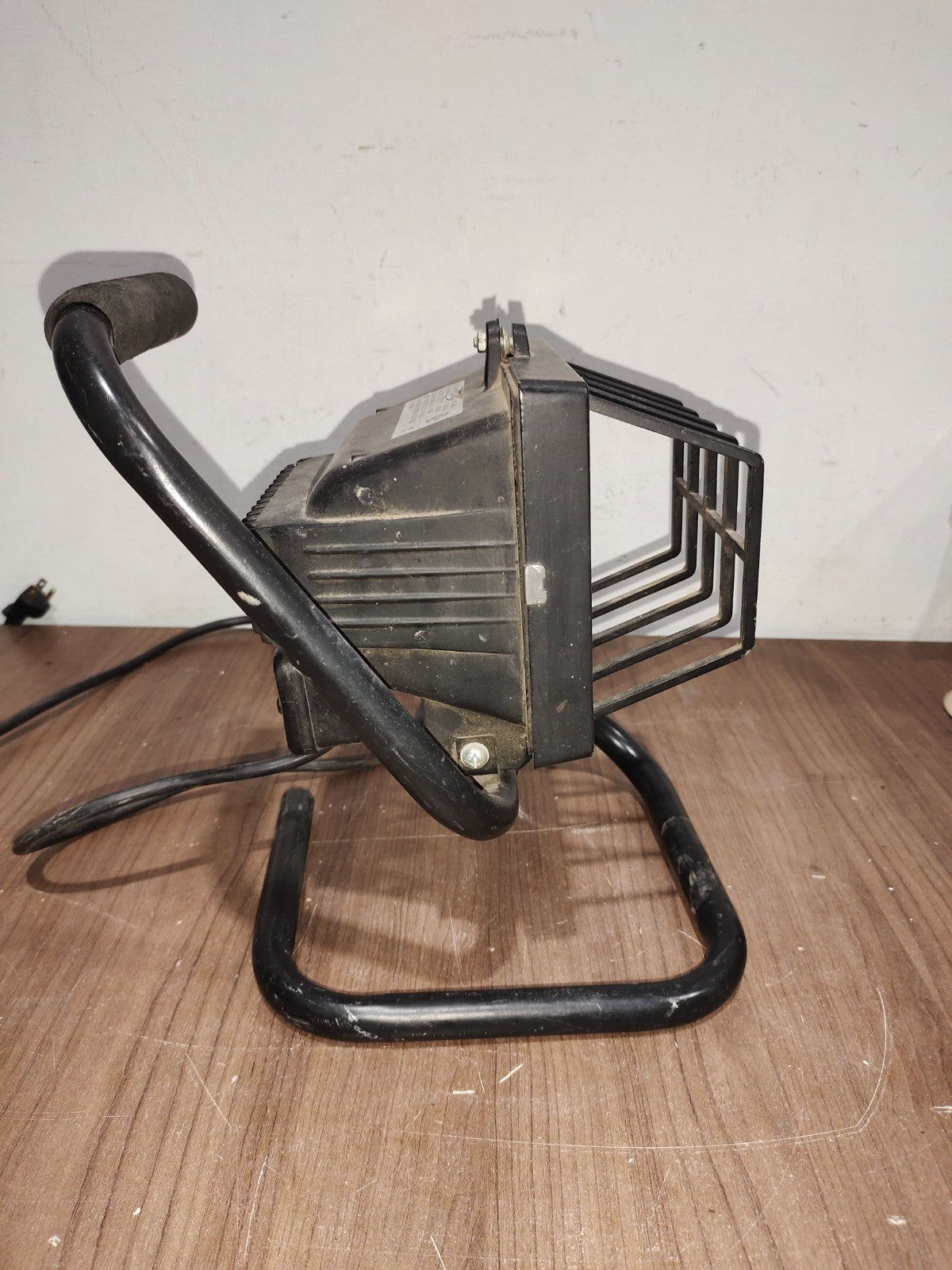 Industrial adjustable work light lamp metal cage handle 500 watts