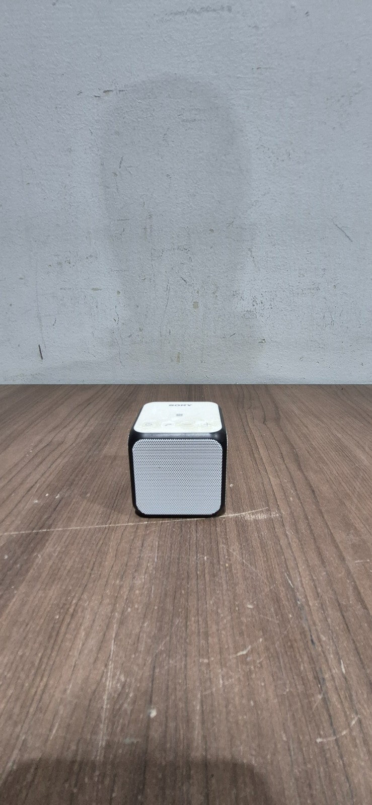 Sony SRS-X11 Portable Wireless Bluetooth Speaker Cube - White