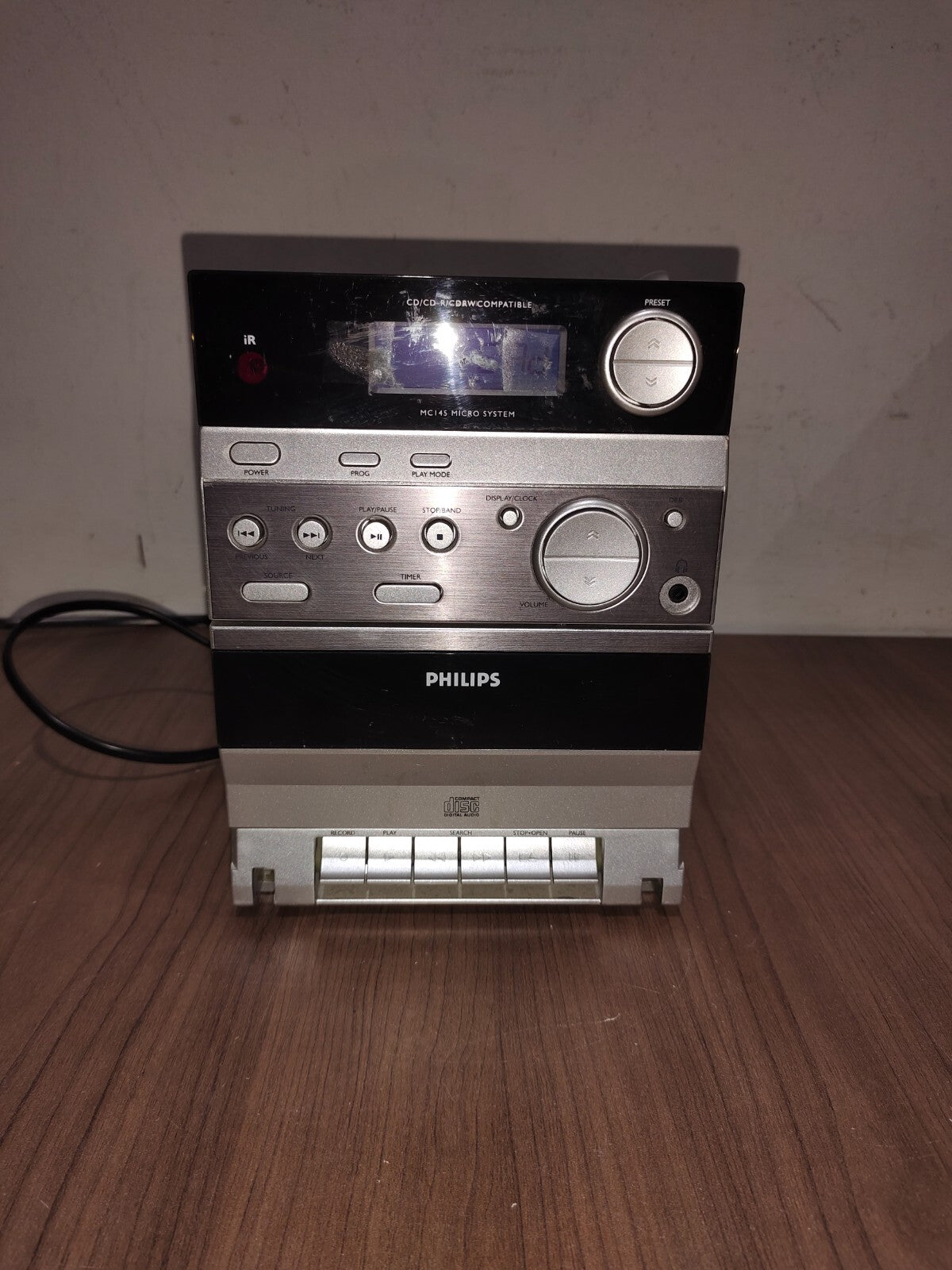 Philips Model MC145/37 Shelf Stereo System