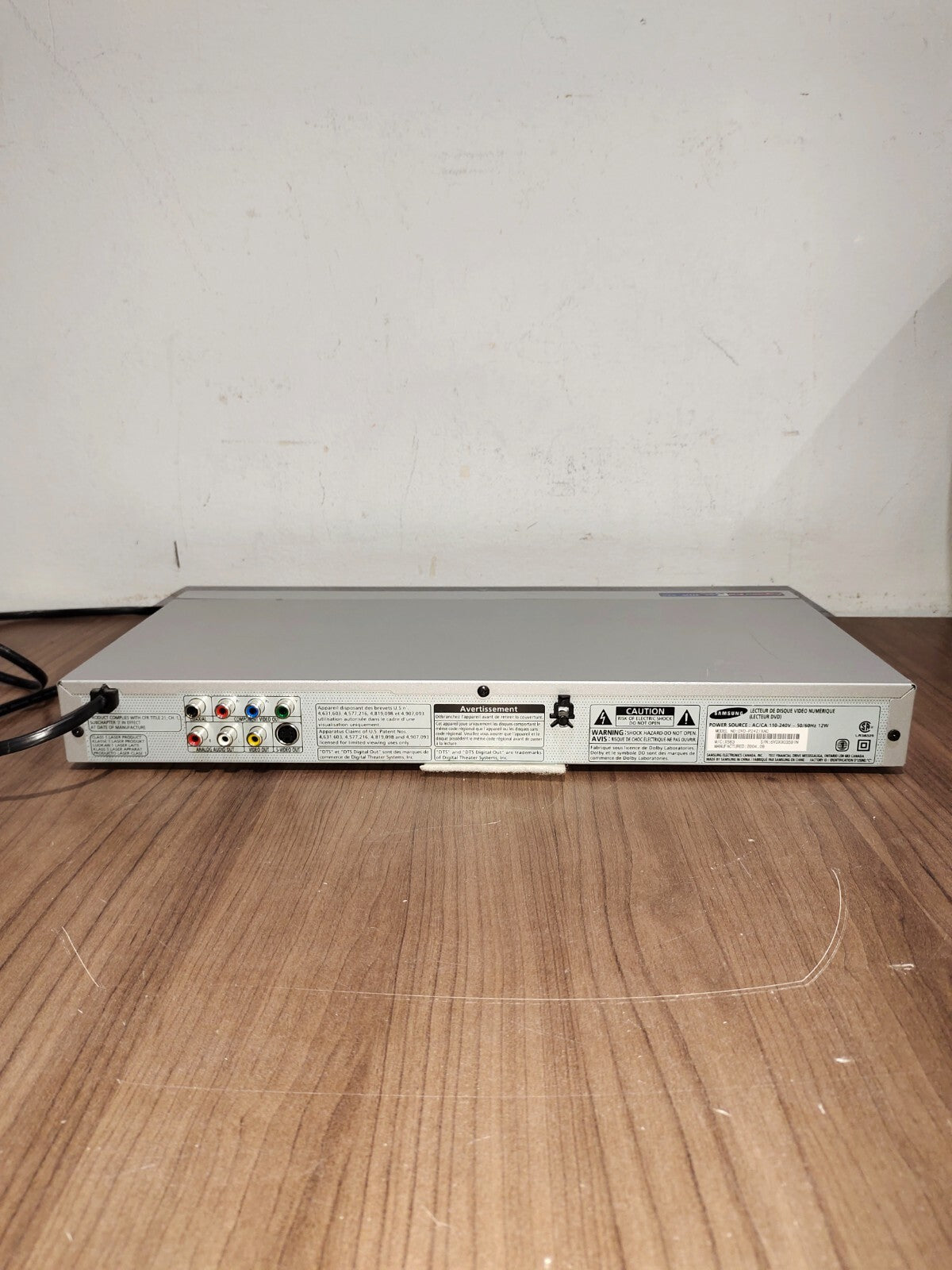 Samsung DVD-P242 Progressive Scan DVD Player