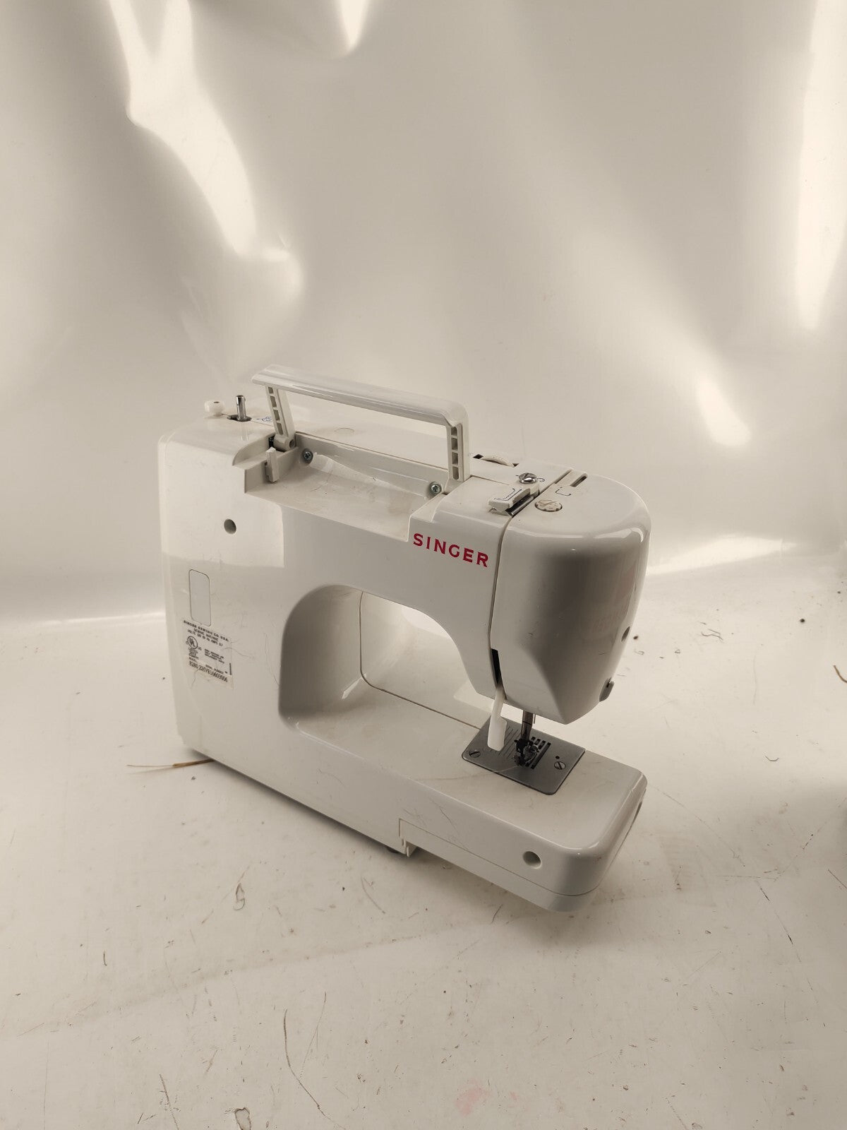 Singer 8280 Prelude Home Table Sewing Machine