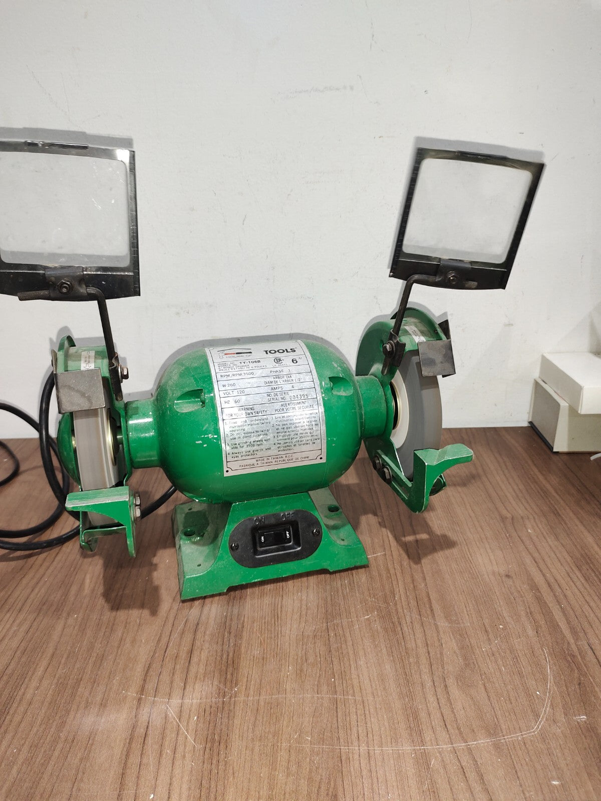 Green House of Tools 6-Inch Bench Grinder - TY-106B