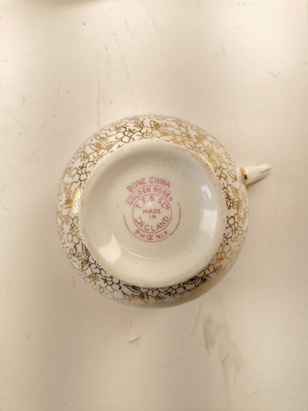 Assorted bone china set 4 cups and 10 saucers. Made in England/Japan/China