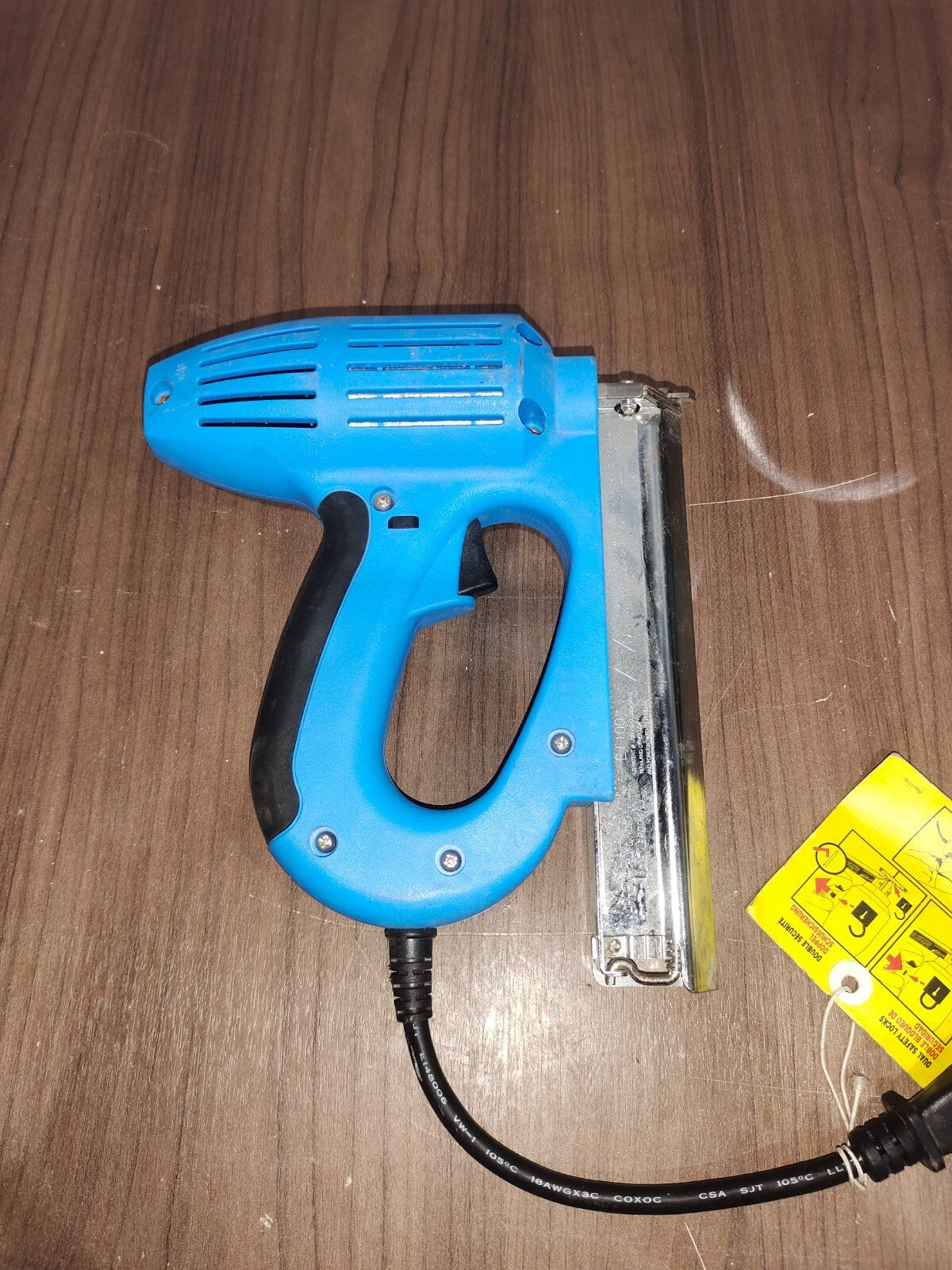 Arrow Electro-Matic Nail Master ET100M Electric Brad Nail Gun