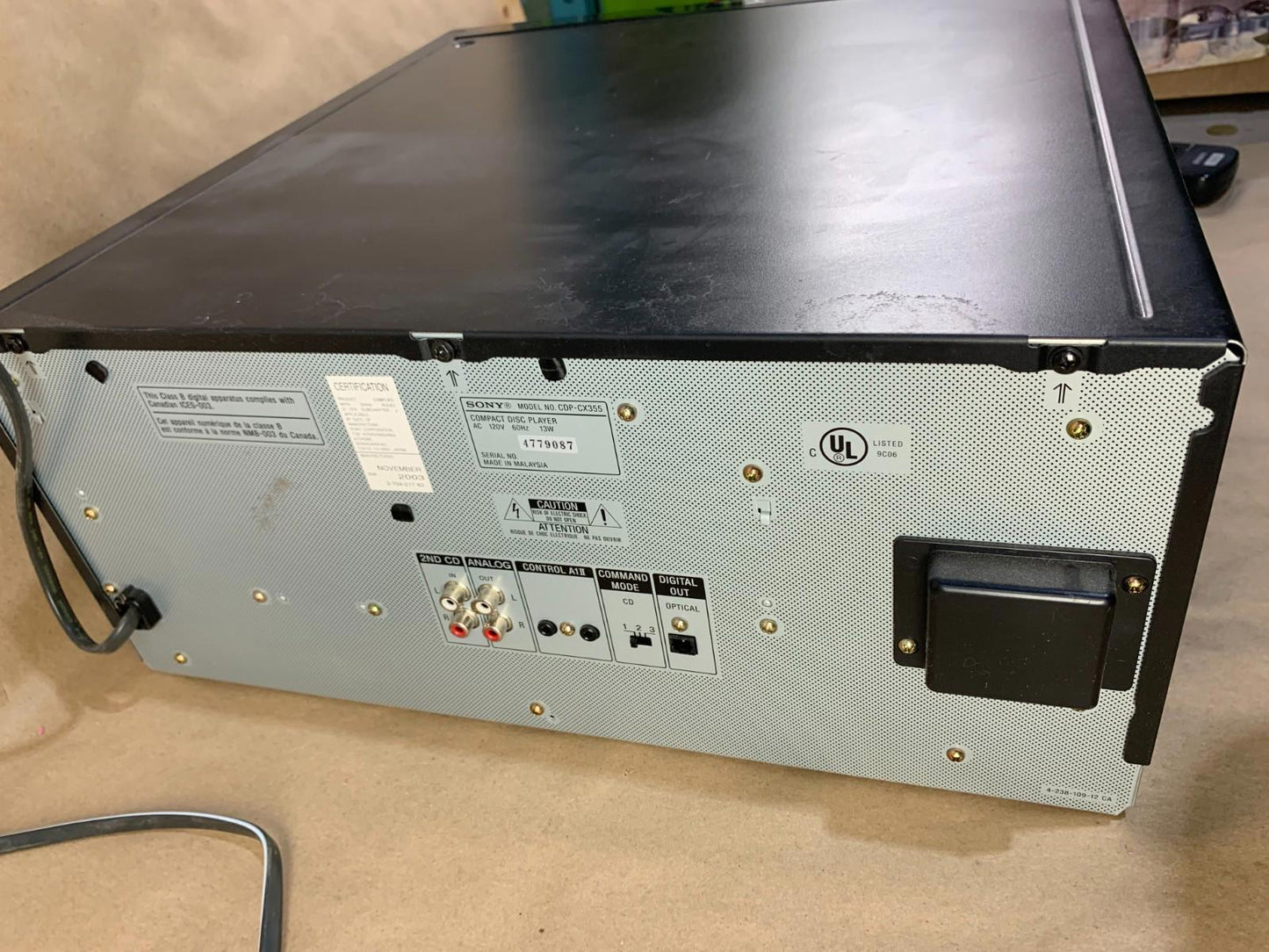 Sony 300 CD Changer Player CDP-CX355 Compact Disc Mega Storage. No Remote