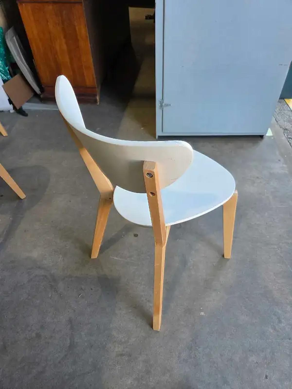 IKEA NORDMYRA Stackable Dining Chairs (5)