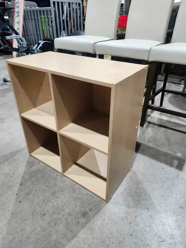 Small 2x2 Cube Shelf
