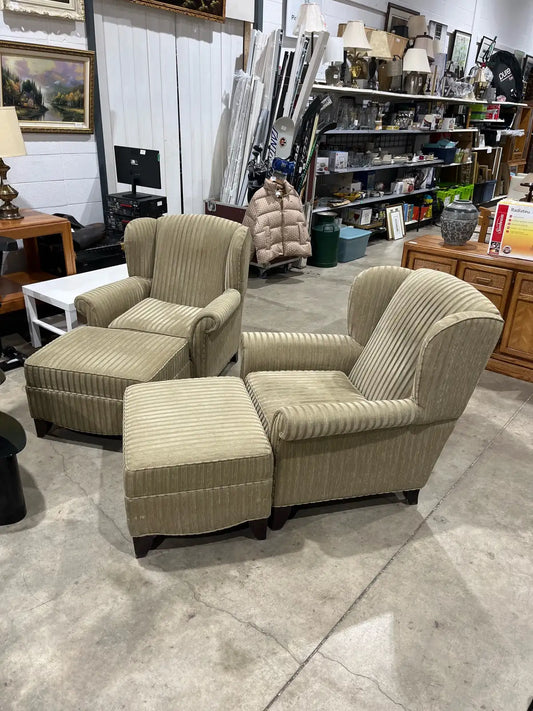Set of 2 wingback chairs and Ottomans