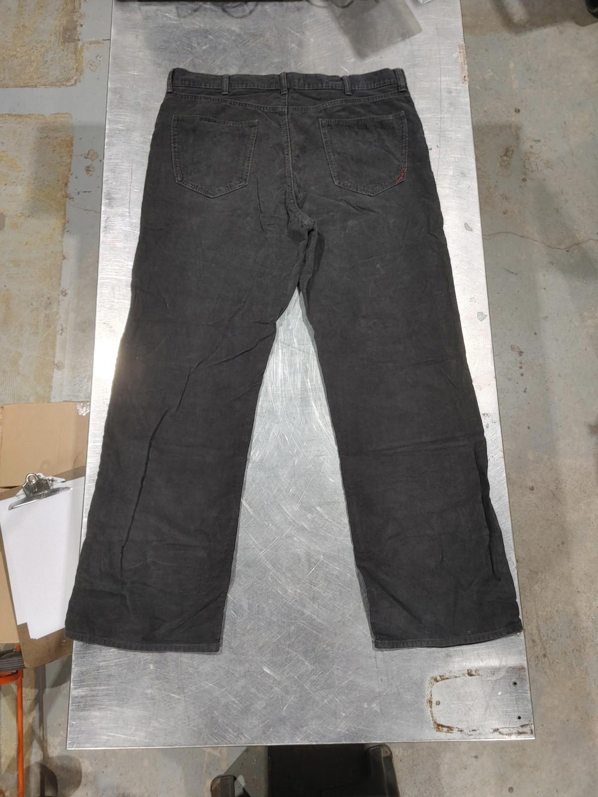 Good Condition Banana Republic Straight Fit Black Corduroy Jeans Size 38x32