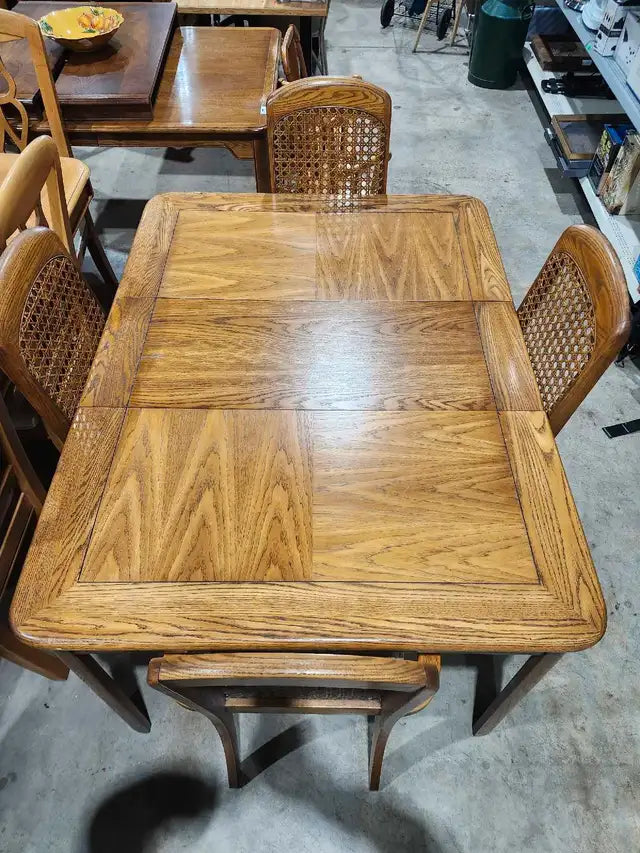 Wooden Extendable Dining Table & 4 Chairs