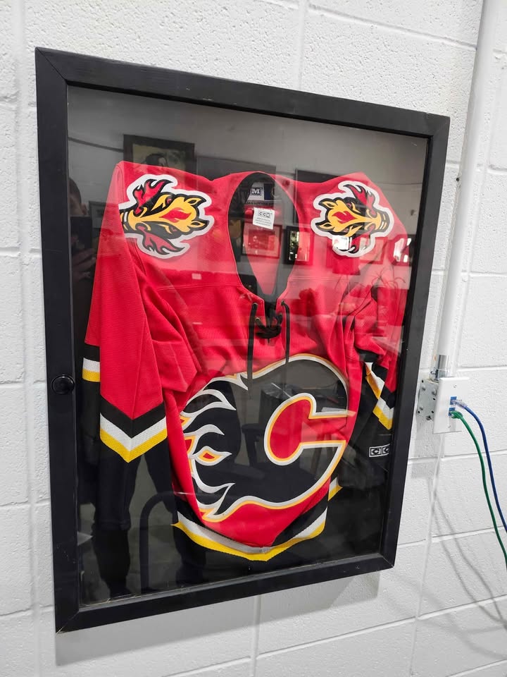 Flames Jersey in Case 2003-06