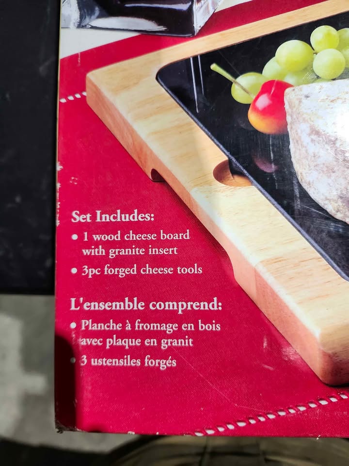 Hampton Cheeseboard Set