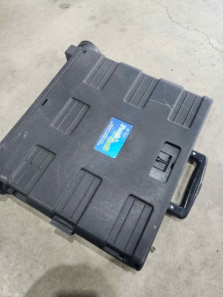 Pack & Roll Folding Utility Cart
