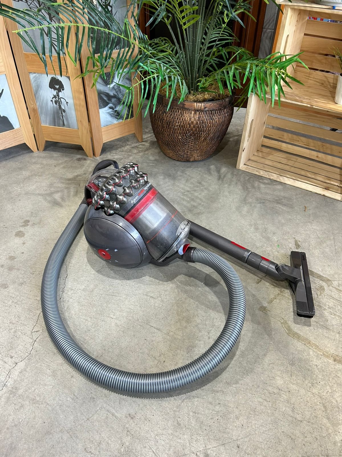 Dyson Big Ball Total Clean